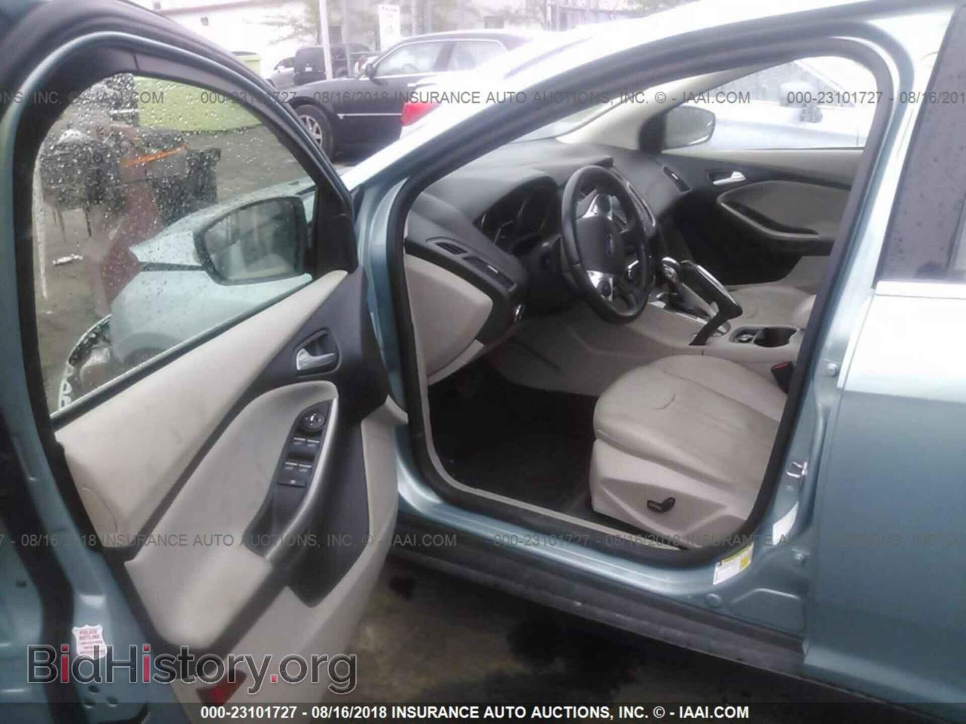 2012 Ford Focus - VIN: 1FAHP3M20CL373110 - Фото 5