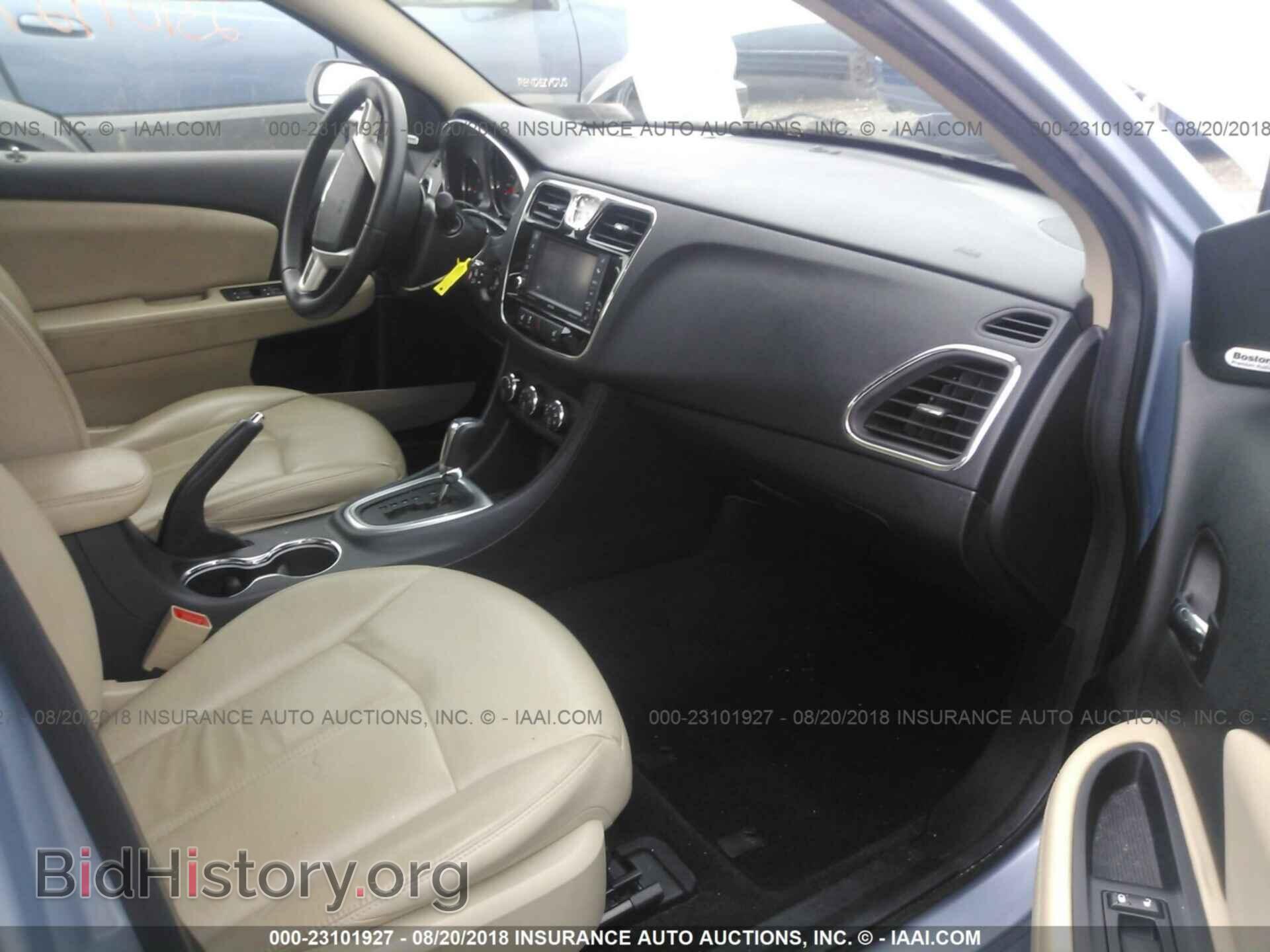 2013 Chrysler 200 - VIN: 1C3CCBCG2DN524787 - Photo 5