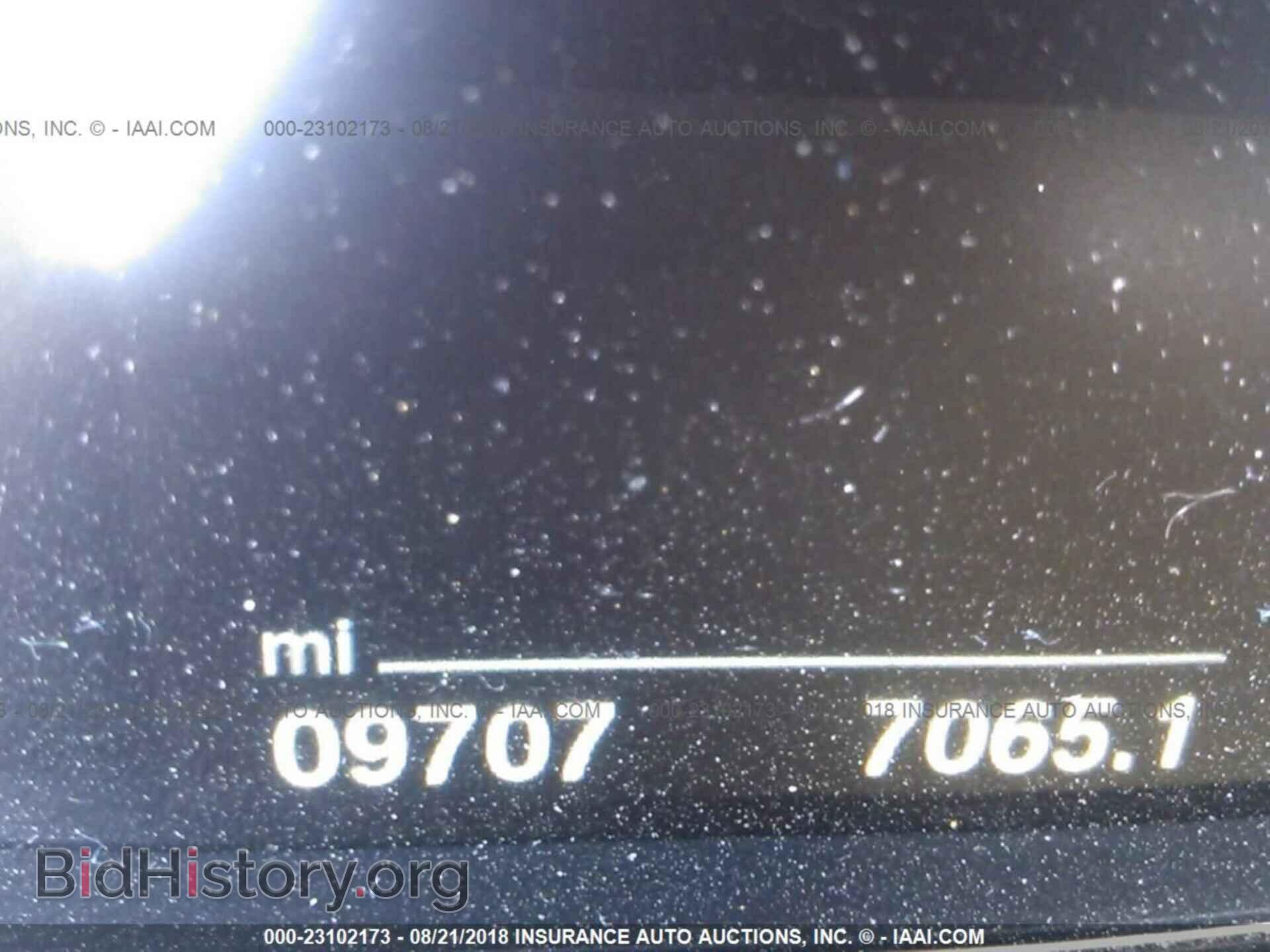 2017 Bmw M4 - VIN: WBS3R9C56HK709636 - Фото 7