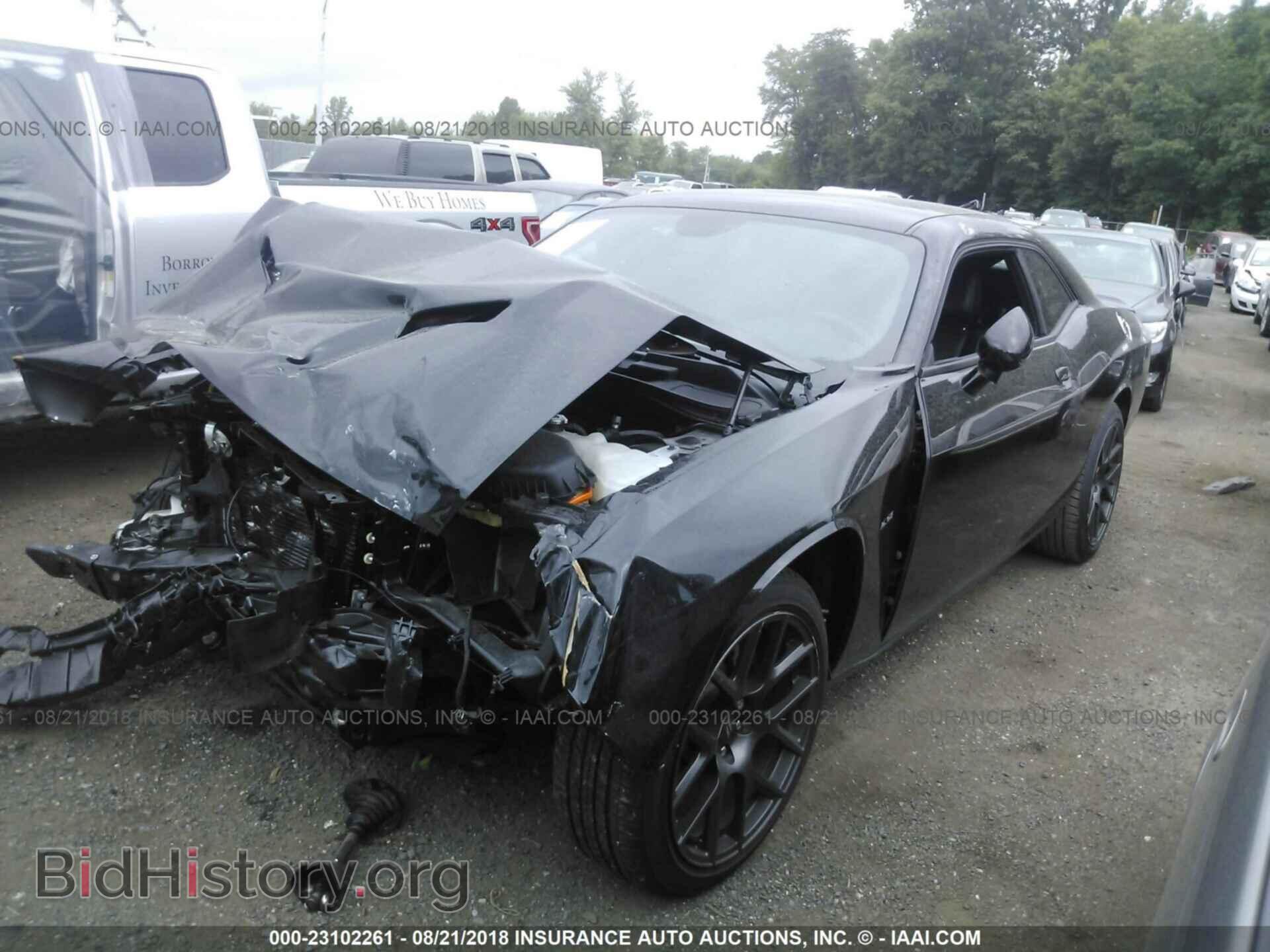 2018 Dodge Challenger - VIN: 2C3CDZBT9JH182893 - Фото 2
