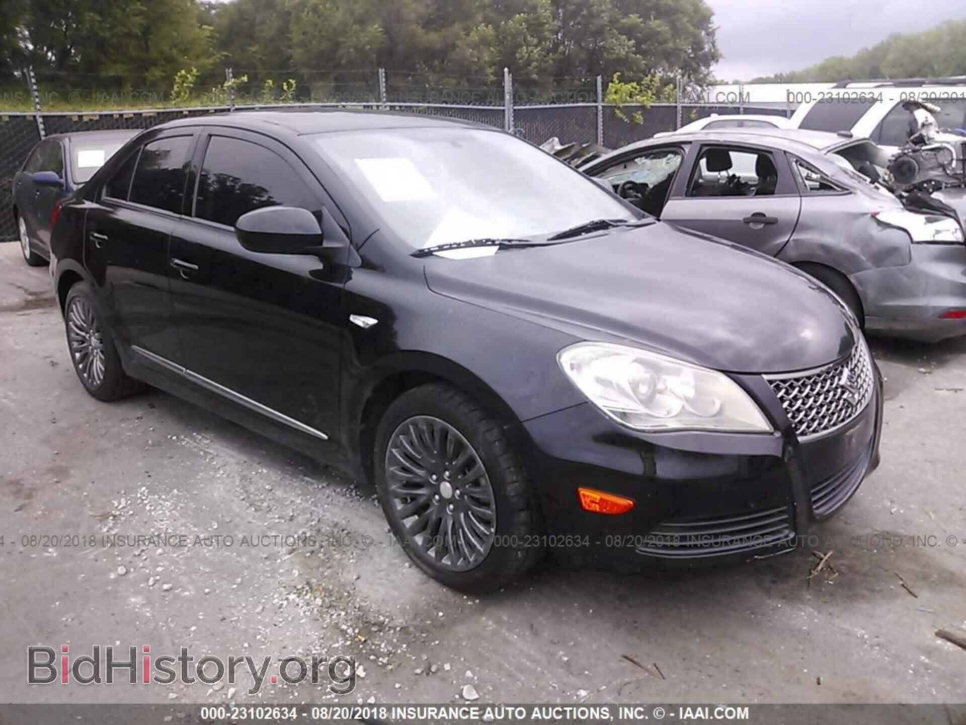 Photo JS2RF9A33C6100815 - Suzuki Kizashi 2012