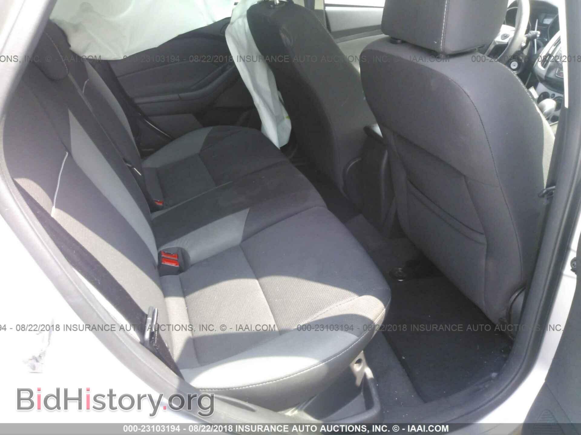 2012 Ford Focus - VIN: 1FAHP3K21CL453695 - Фото 5