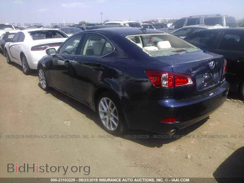 2012 Lexus IS (VIN JTHCF5C28C5055792) — photo 3 of 10