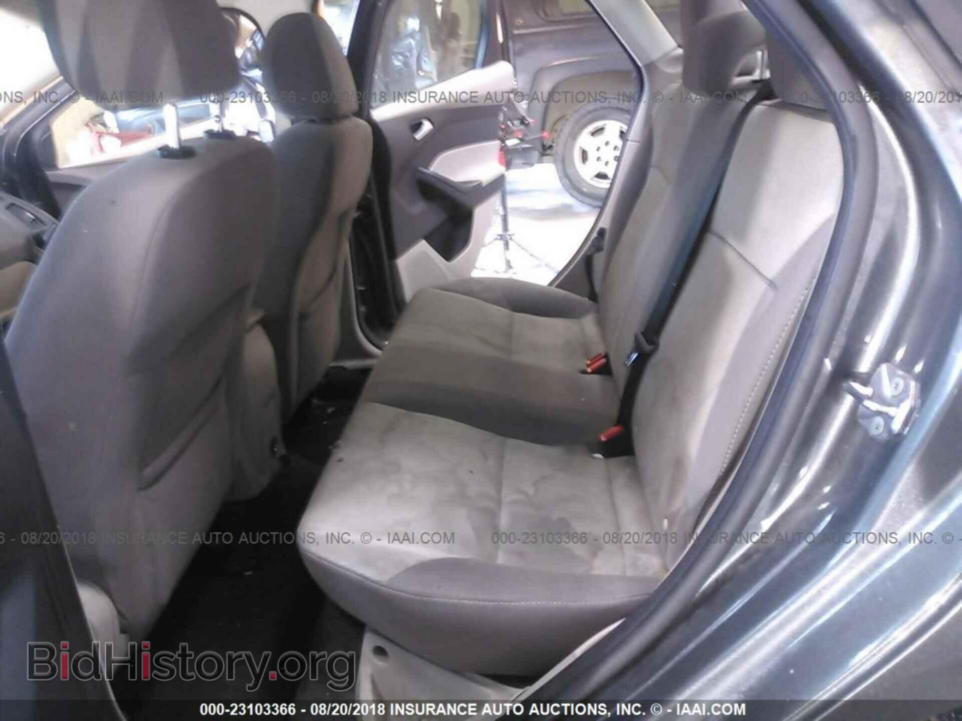 2013 Ford Focus - VIN: 1FADP3F22DL107178 - Фото 8