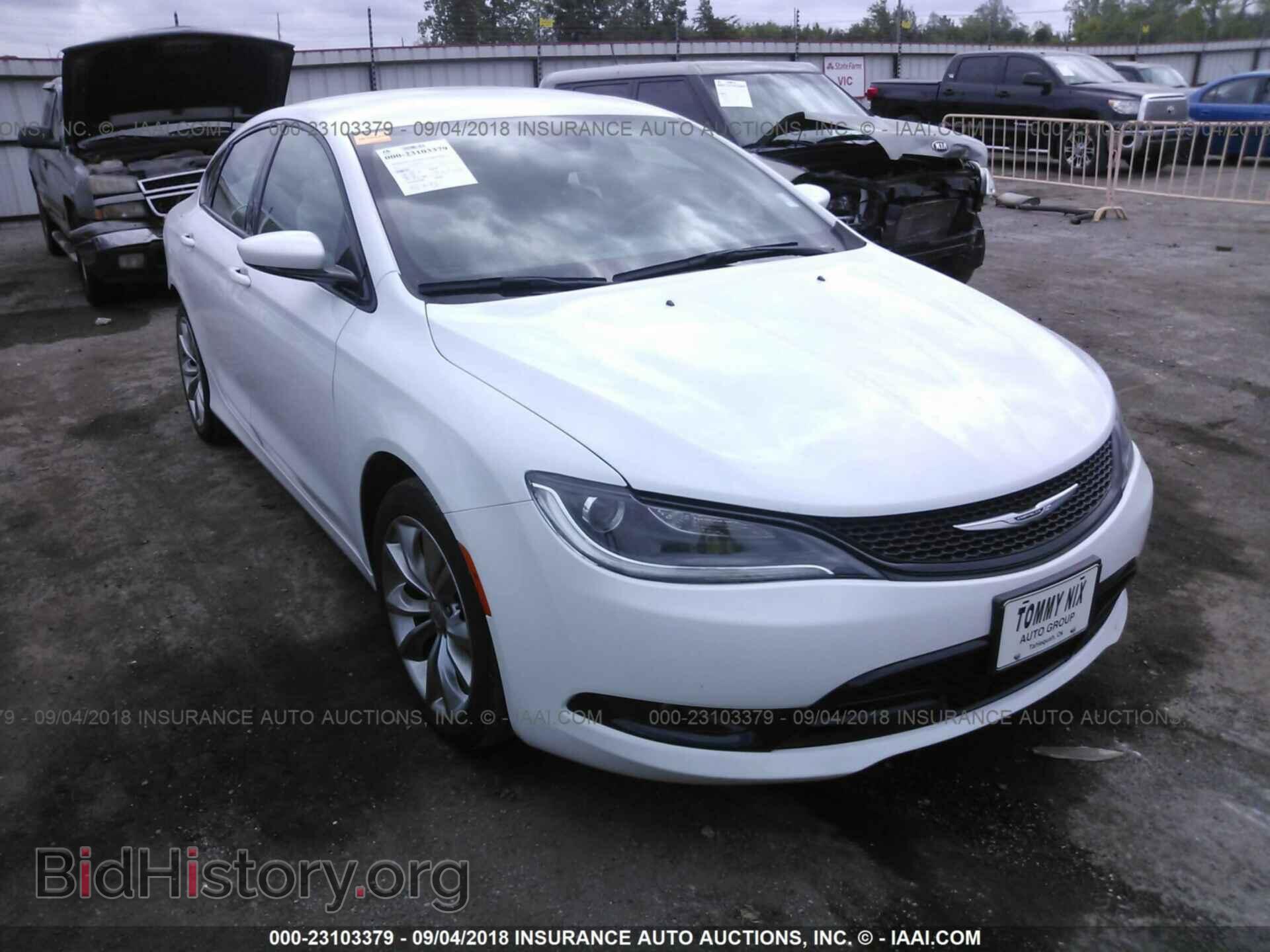 Фотография 1C3CCCBG1FN714400 - Chrysler 200 2015