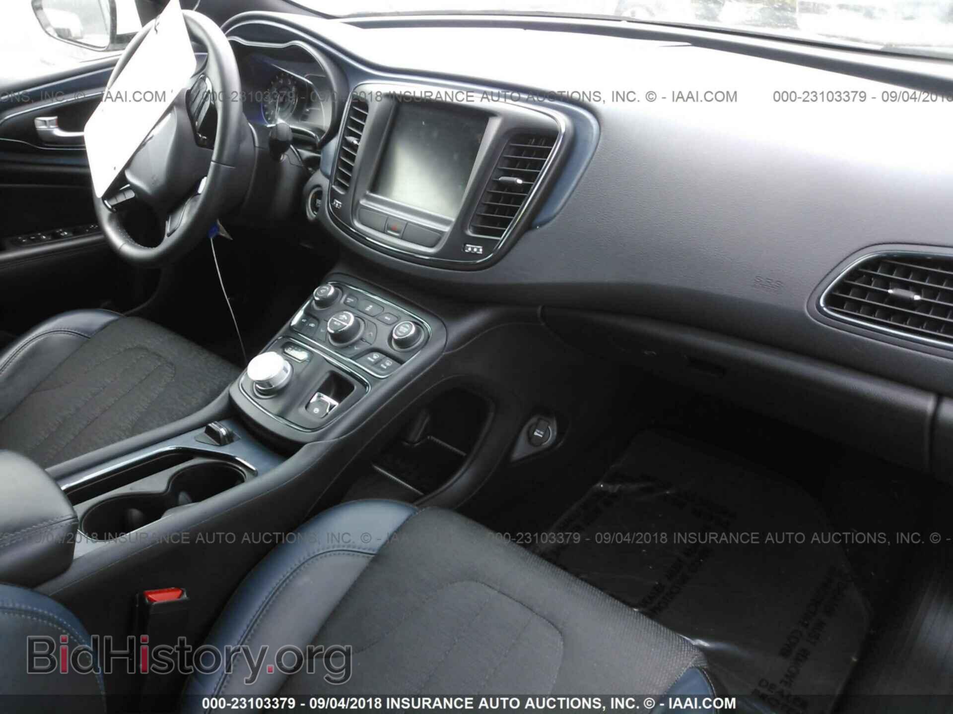 2015 Chrysler 200 - VIN: 1C3CCCBG1FN714400 - Фото 5