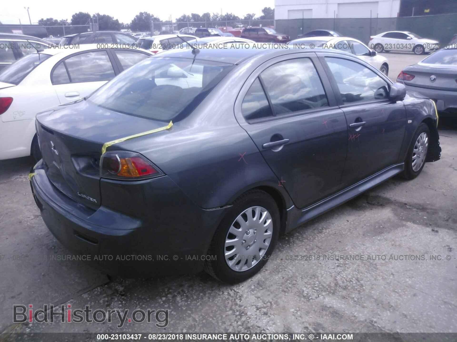 2011 Mitsubishi Lancer - VIN: JA32U2FU4BU001102 - Фото 4