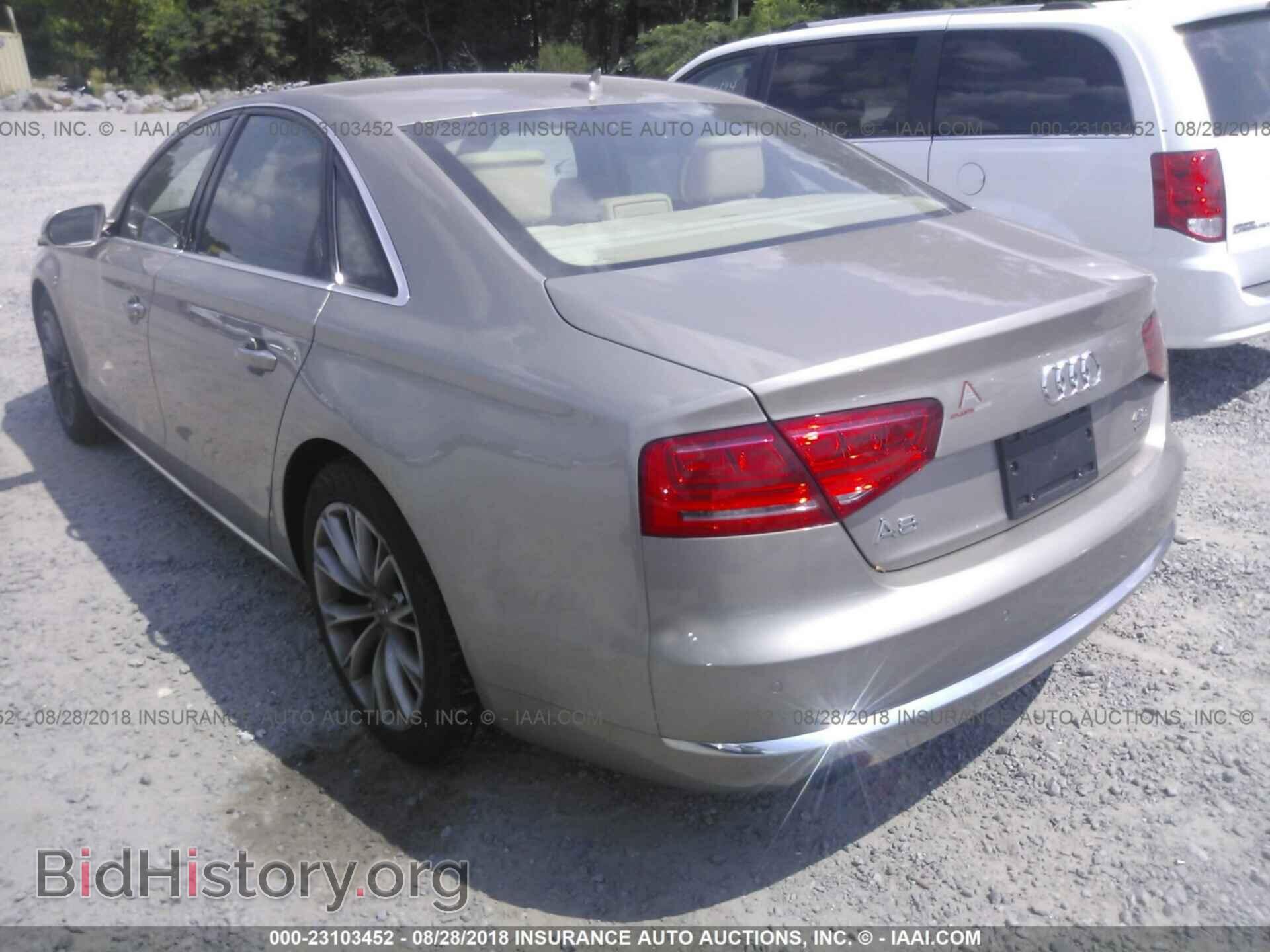 2012 Audi A8 - VIN: WAUAVAFD1CN012183 - Фото 3