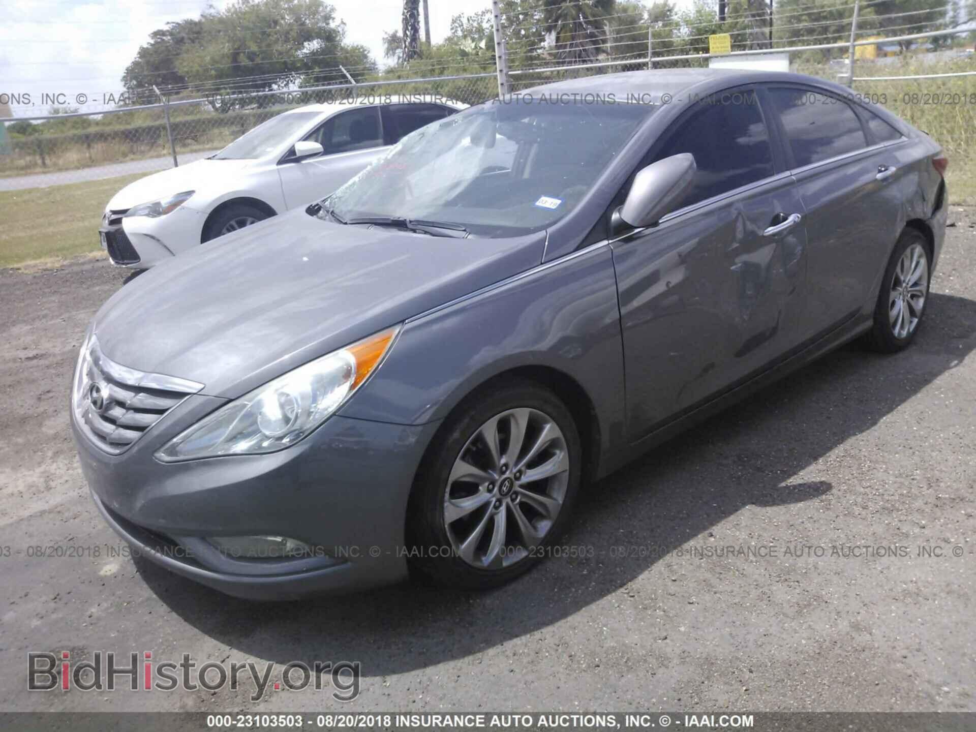 2012 Hyundai Sonata - VIN: 5NPEC4AB9CH392021 - Photo 2