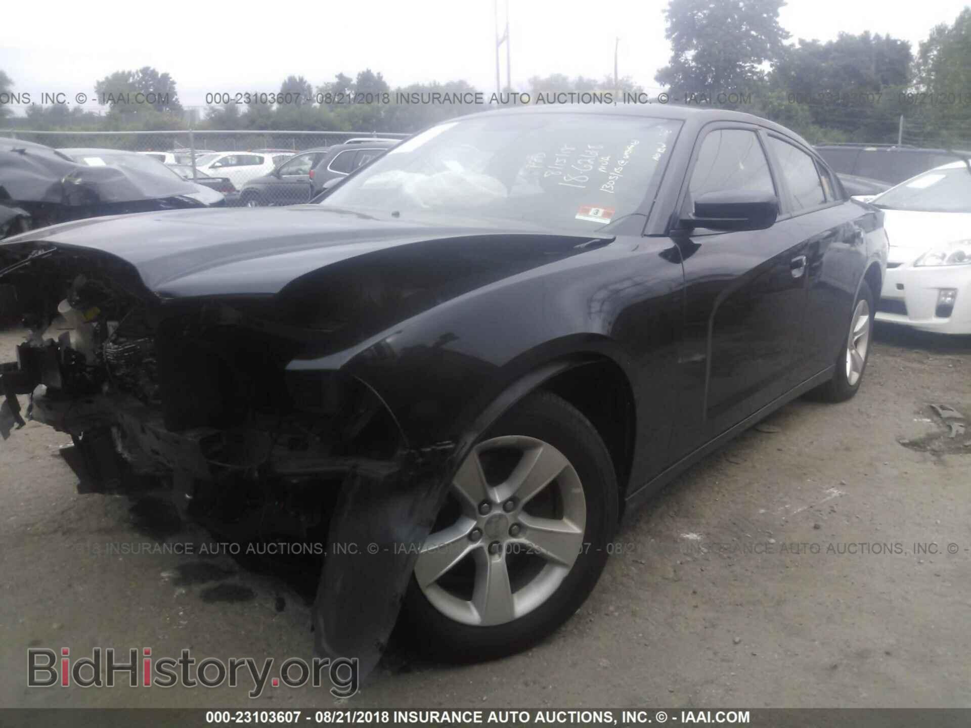2011 Dodge Charger - VIN: 2B3CL3CG9BH548805 - Фото 2