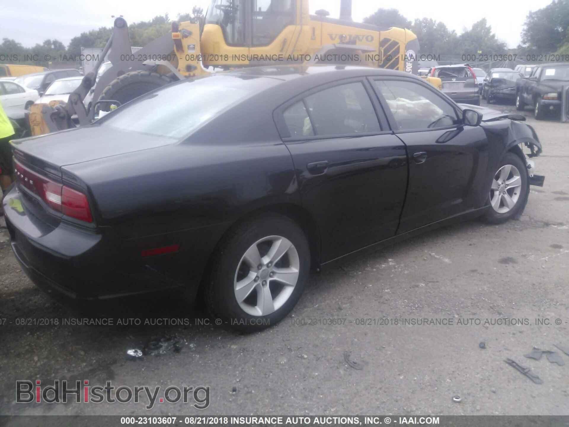 2011 Dodge Charger - VIN: 2B3CL3CG9BH548805 - Фото 4
