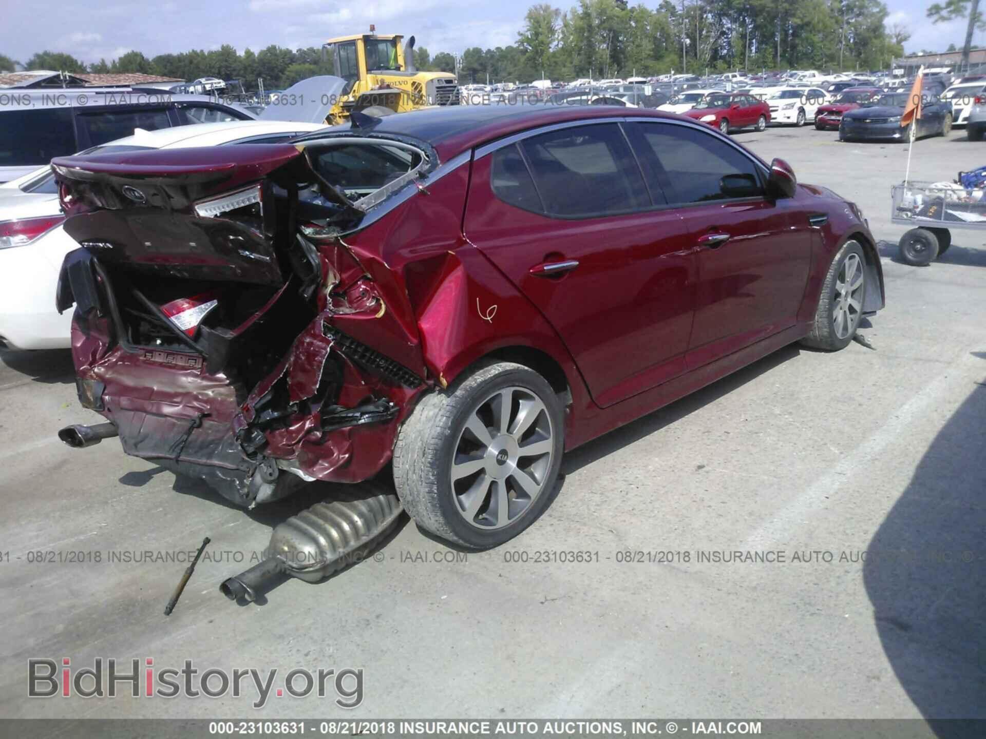 2012 Kia Optima - VIN: 5XXGR4A62CG086090 - Photo 4