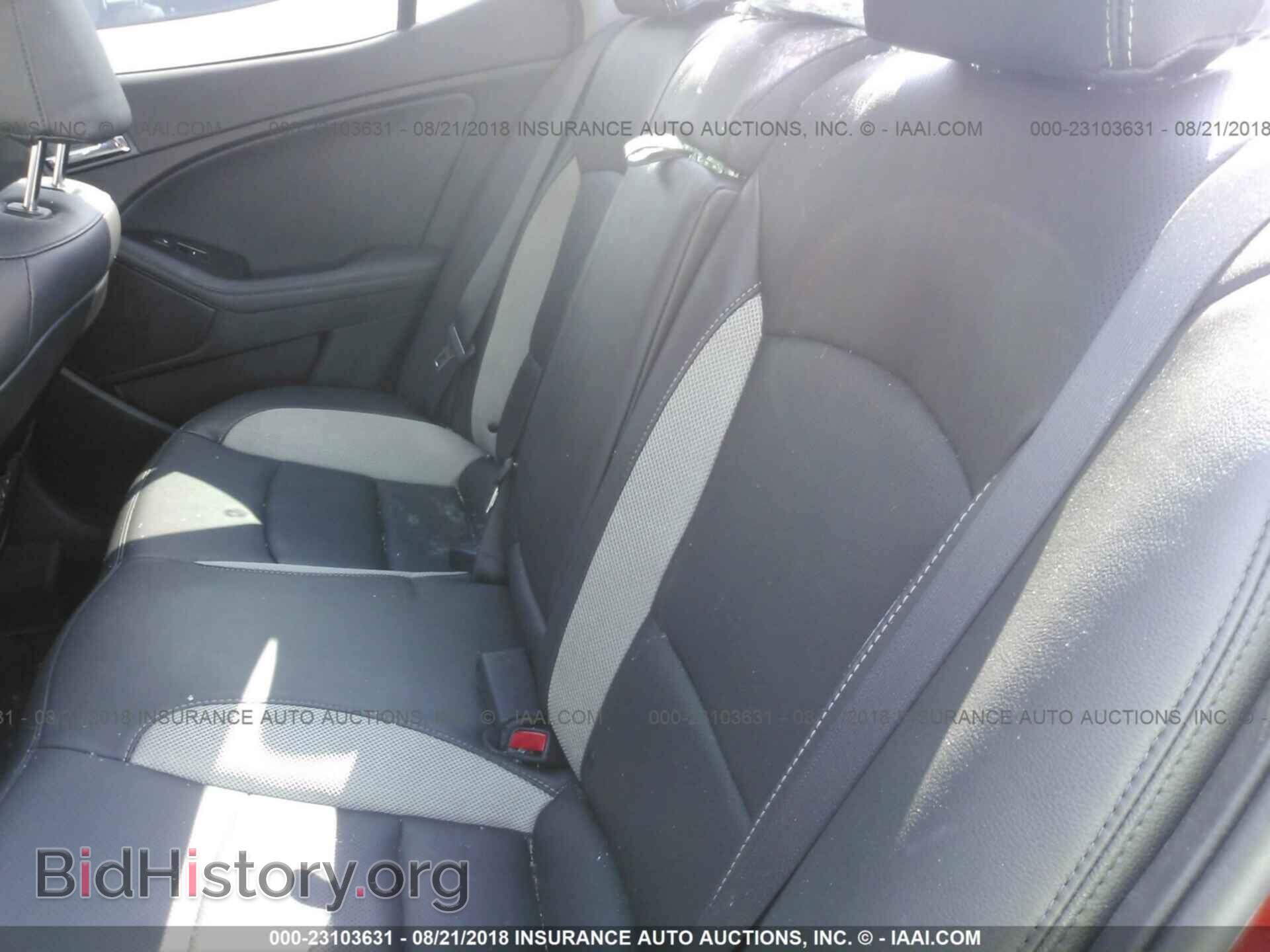 2012 Kia Optima - VIN: 5XXGR4A62CG086090 - Photo 8