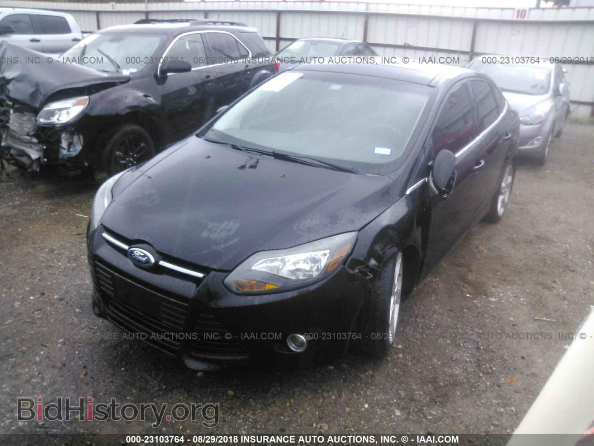 2013 Ford Focus - VIN: 1FADP3J26DL280743 - Photo 2