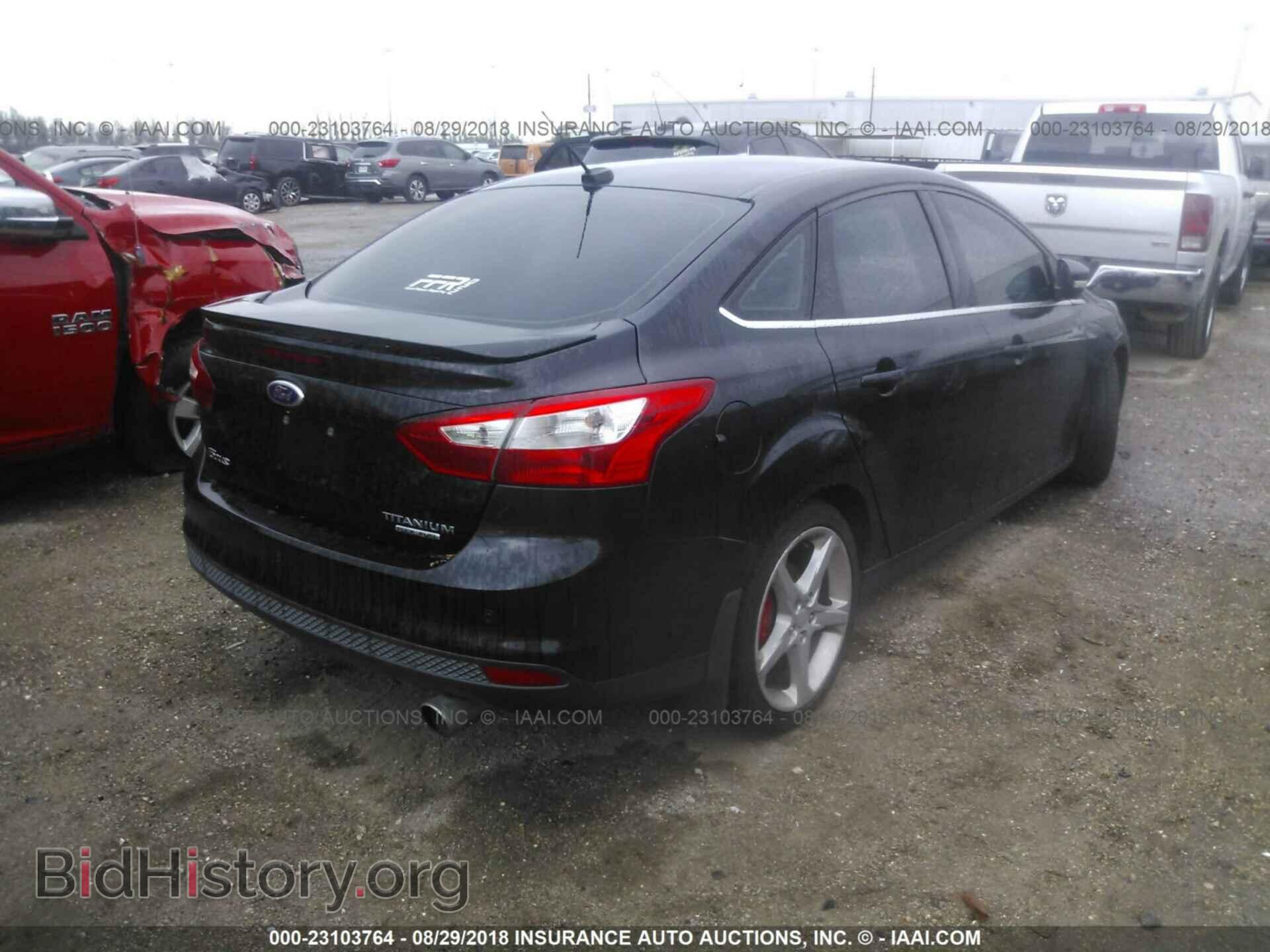 2013 Ford Focus - VIN: 1FADP3J26DL280743 - Photo 4