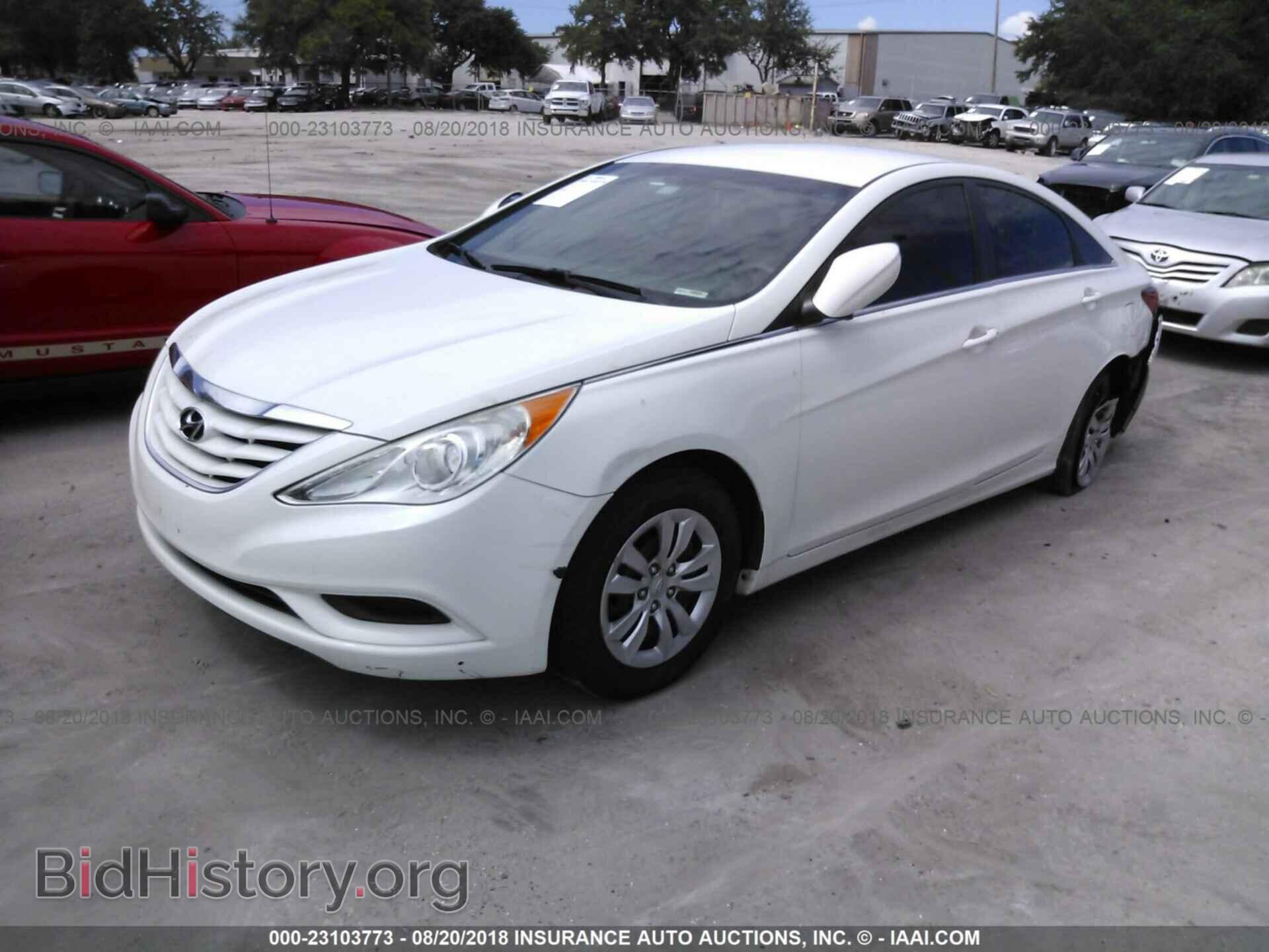 2012 Hyundai Sonata - VIN: 5NPEB4AC1CH353371 - Фото 2