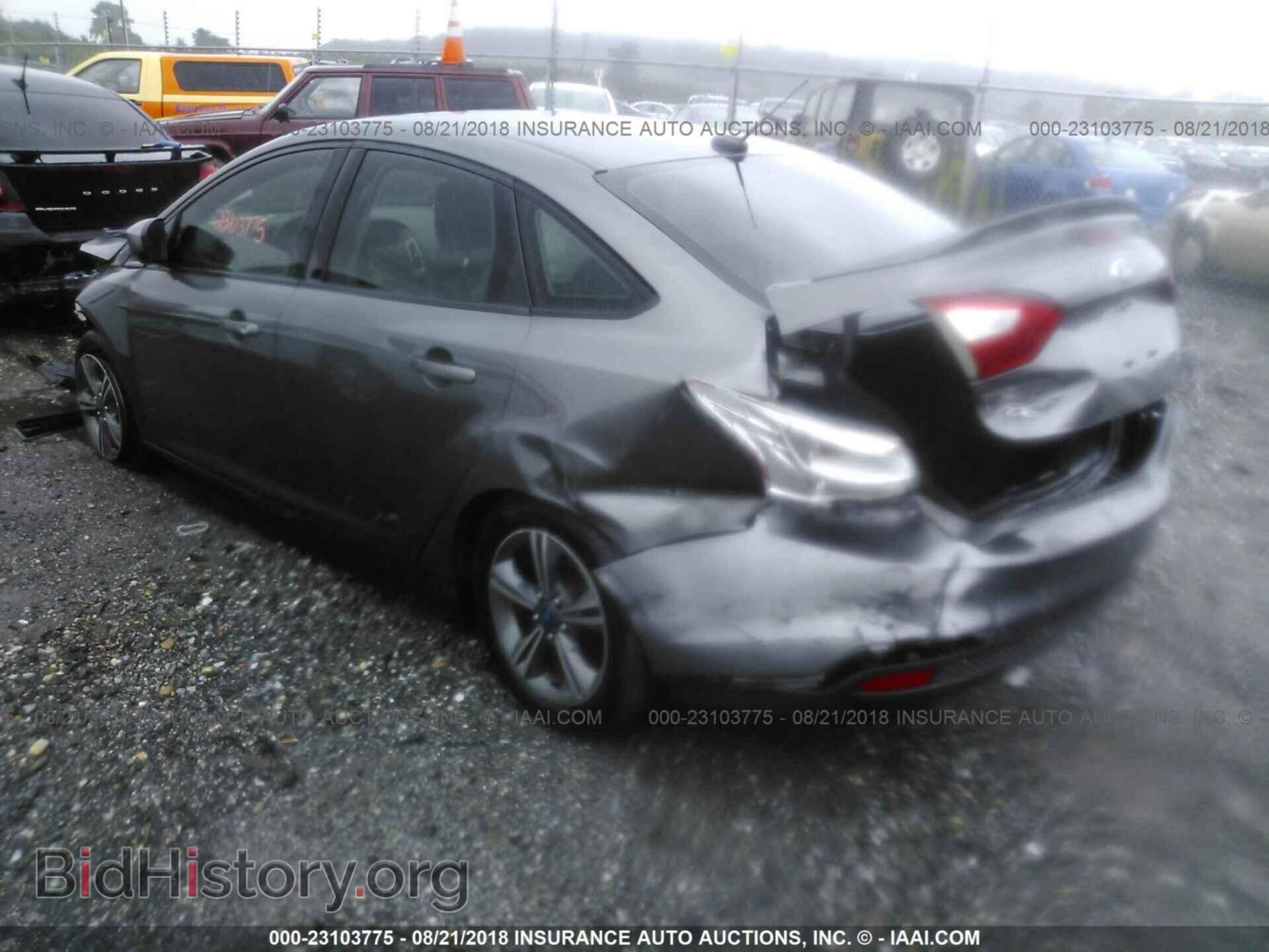 2012 Ford Focus - VIN: 1FAHP3F23CL380789 - Фото 3