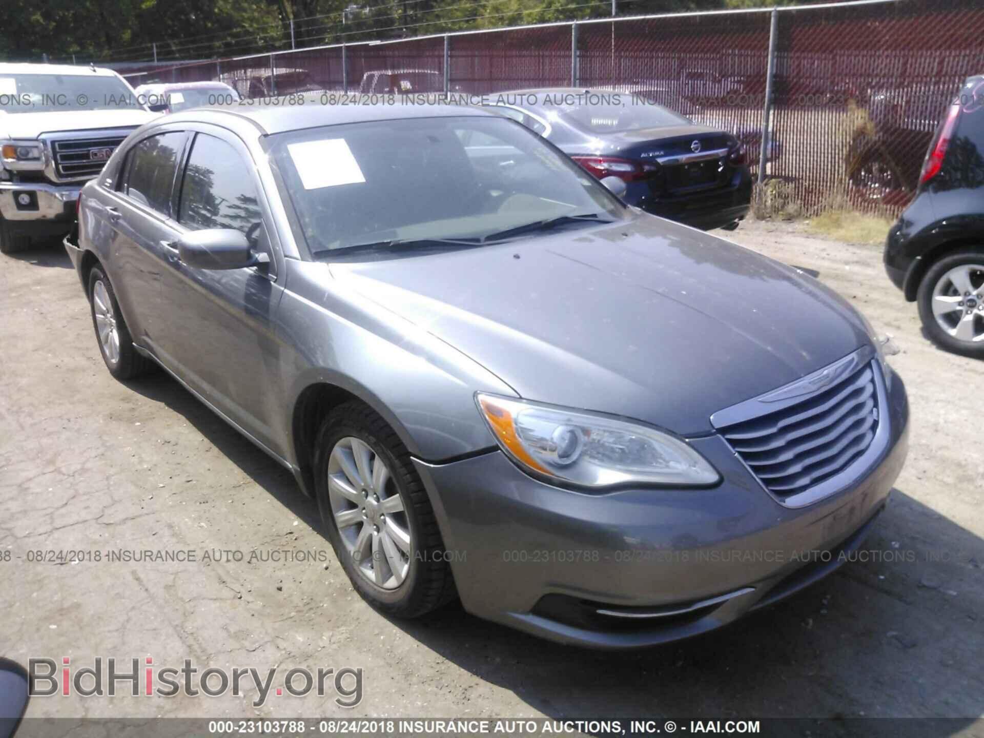Photo 1C3CCBBB4DN547185 - Chrysler 200 2013