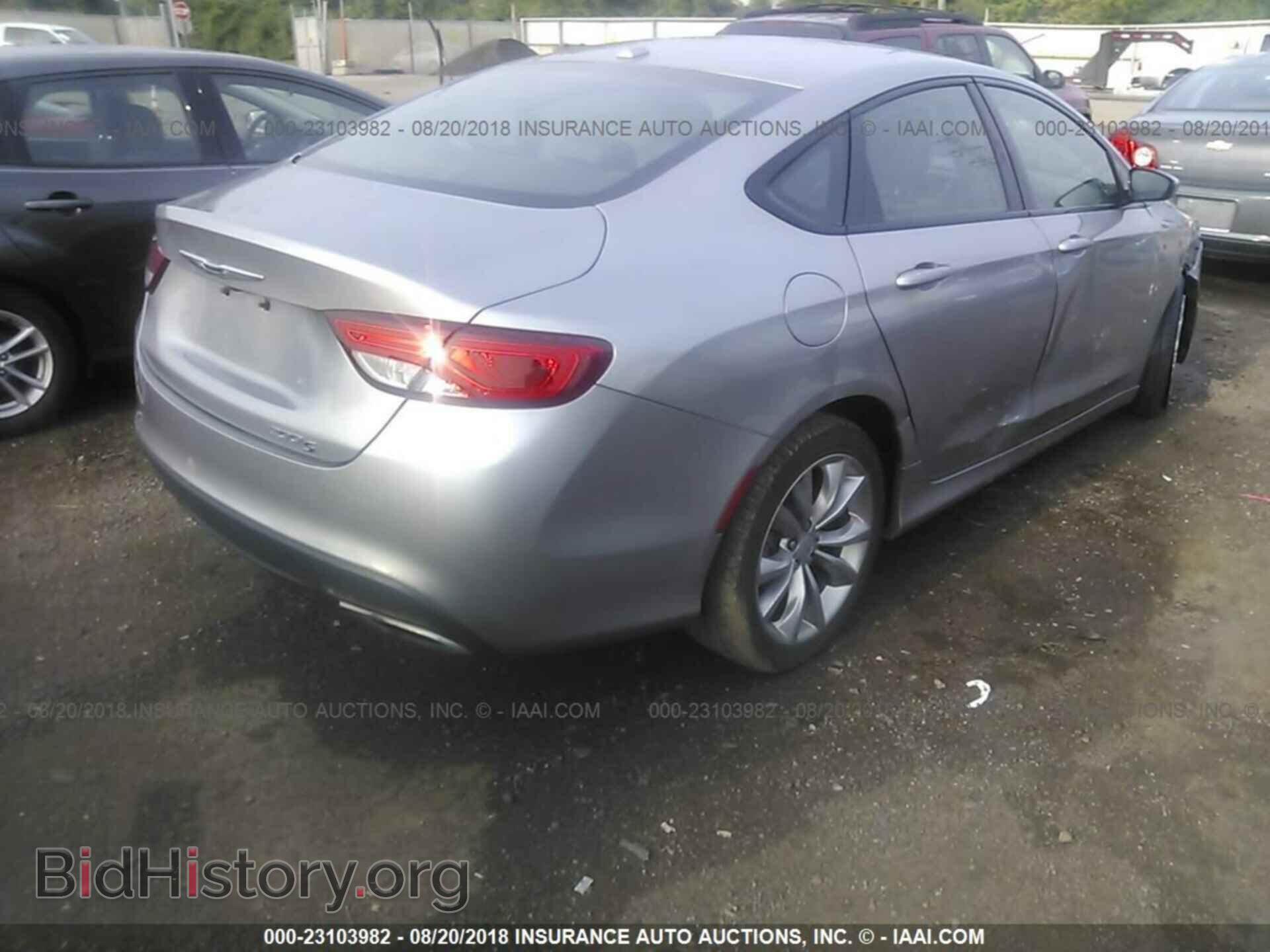 2016 Chrysler 200 - VIN: 1C3CCCBB7GN174671 - Фото 4