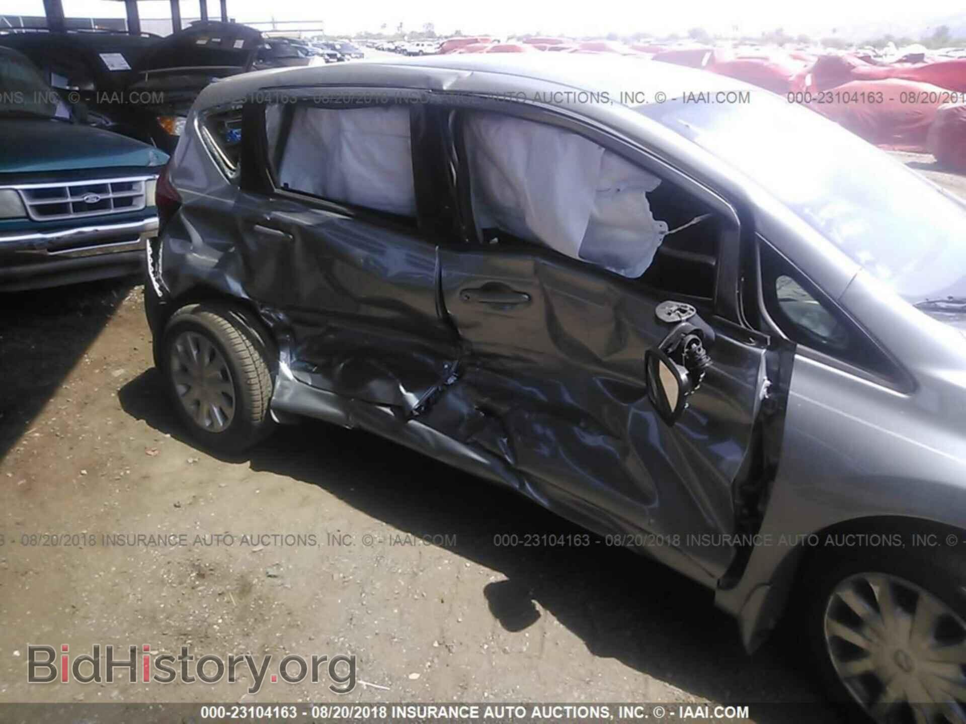 2015 Nissan Versa note - VIN: 3N1CE2CP2FL447317 - Photo 6