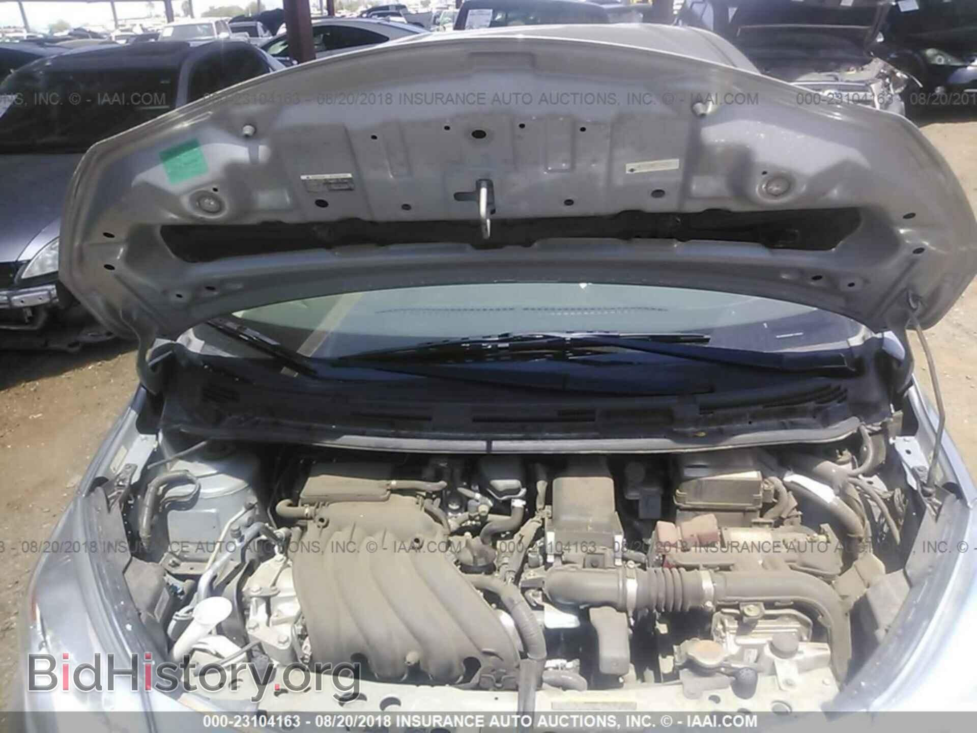 2015 Nissan Versa note - VIN: 3N1CE2CP2FL447317 - Photo 10