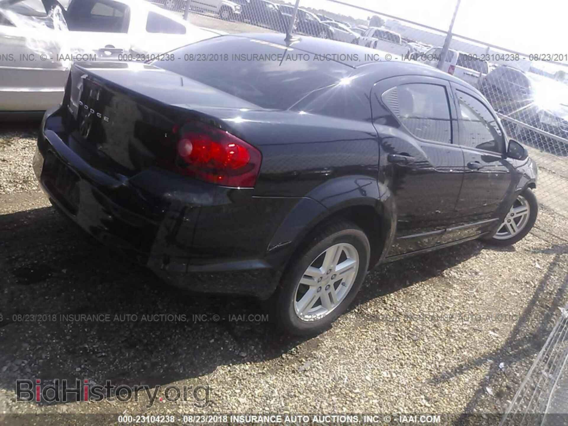 2011 Dodge Avenger - VIN: 1B3BD1FBXBN609616 - Фото 4