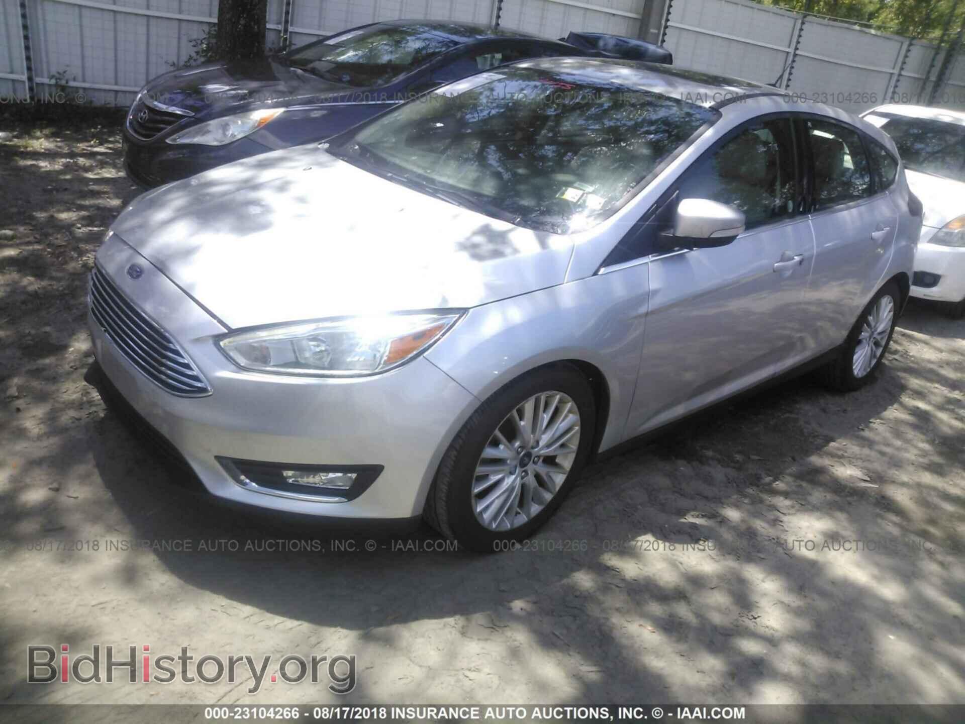 2017 Ford Focus - VIN: 1FADP3N23HL287200 - Фото 2