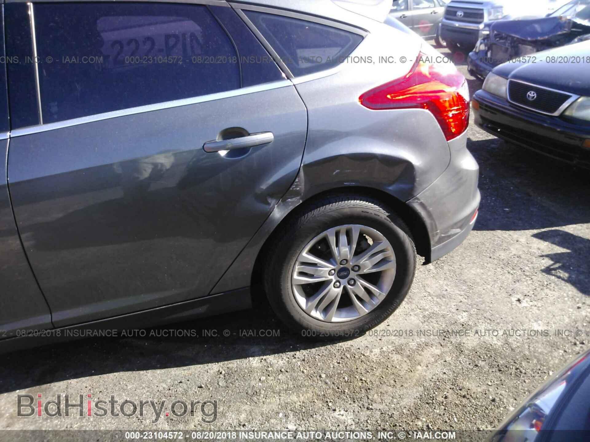 2012 Ford Focus - VIN: 1FAHP3M20CL377934 - Photo 6