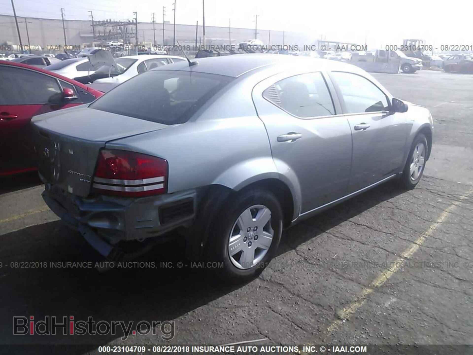 2010 DODGE AVENGER - VIN: 1B3CC4FD8AN195616 - Photo 4