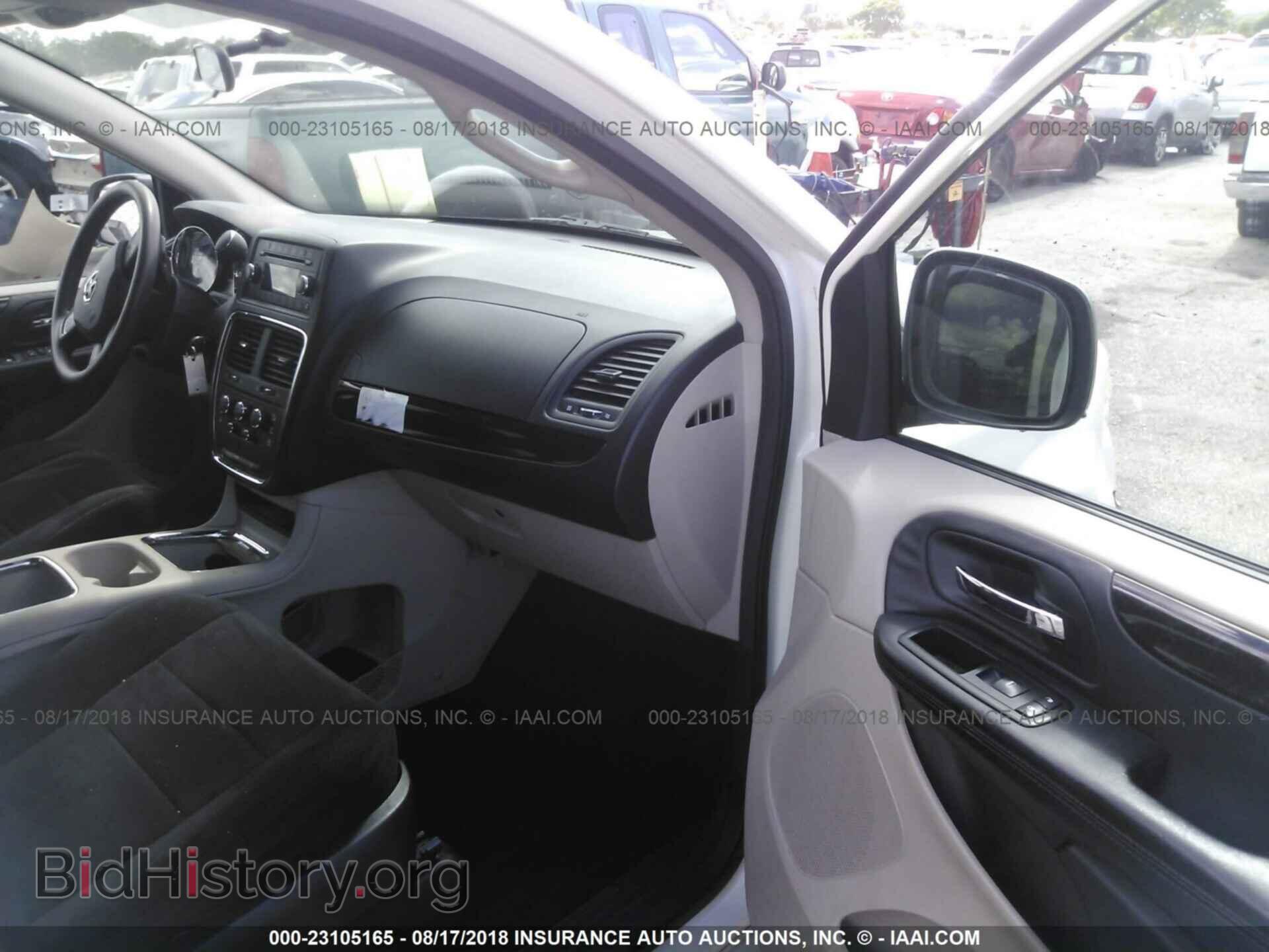 2012 Dodge Grand caravan - VIN: 2C4RDGCG9CR372153 - Фото 5