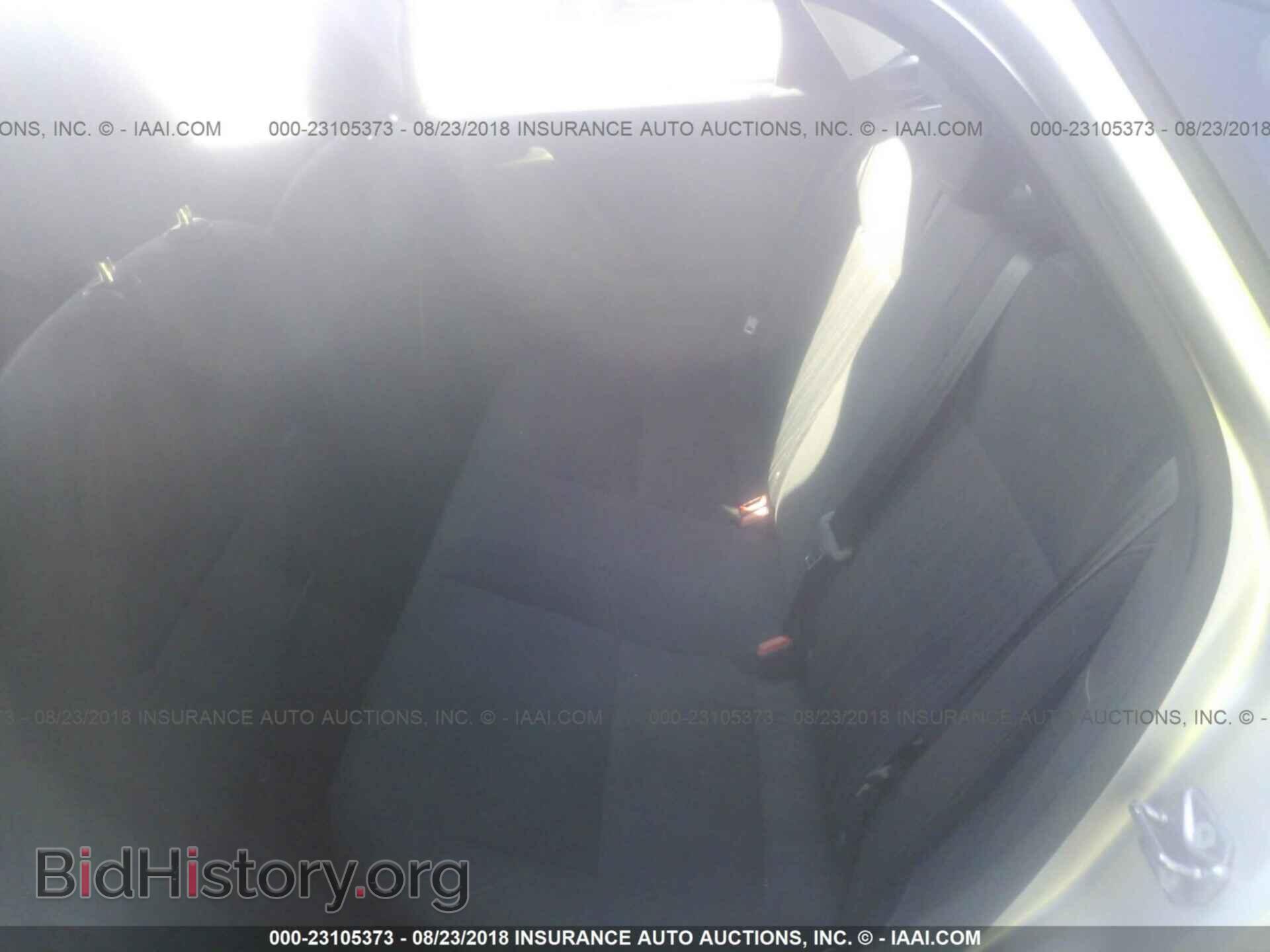2015 Ford Focus - VIN: 1FADP3F27FL276163 - Photo 8