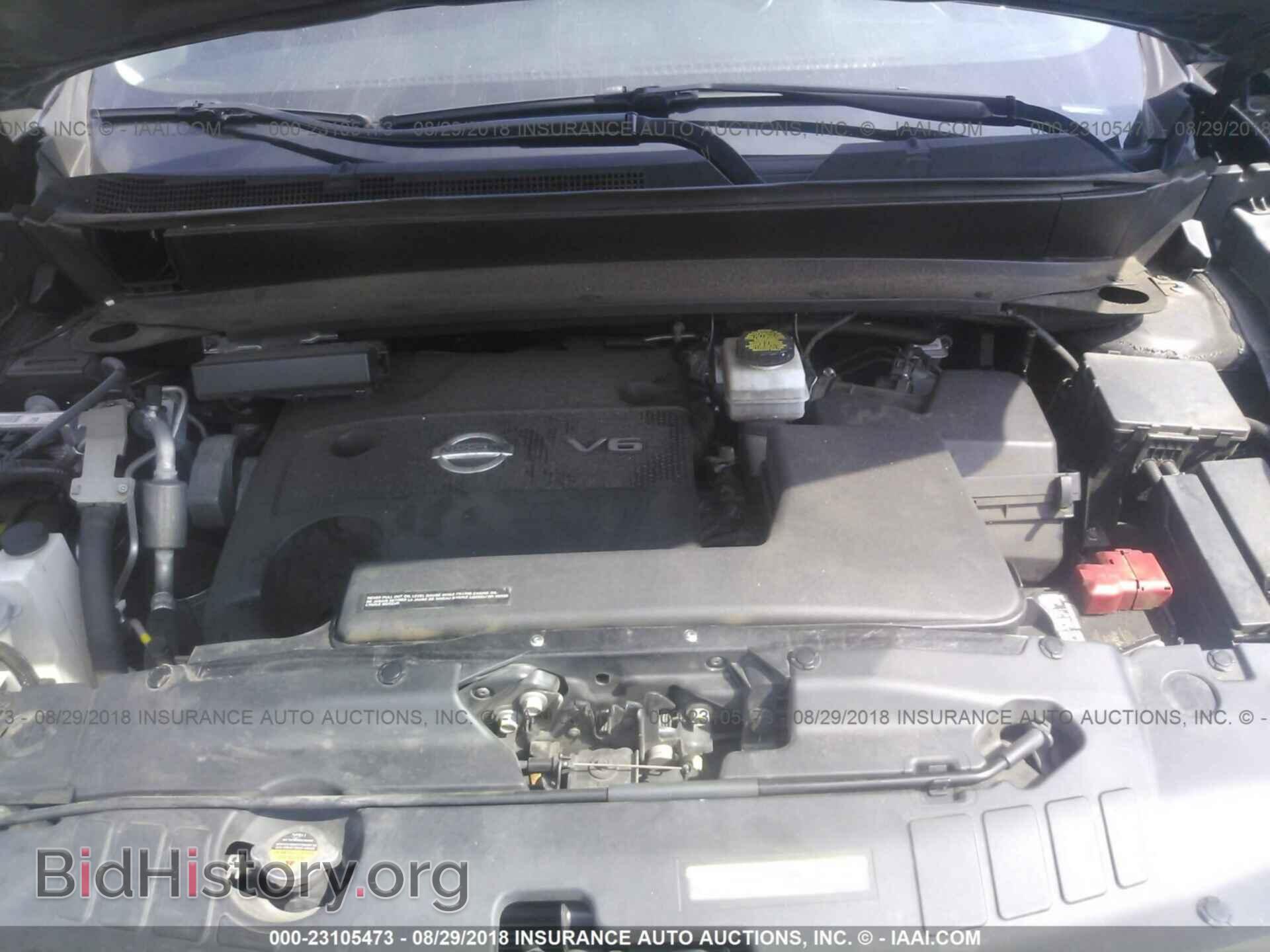 2015 Nissan Pathfinder - VIN: 5N1AR2MN8FC677148 - Photo 10