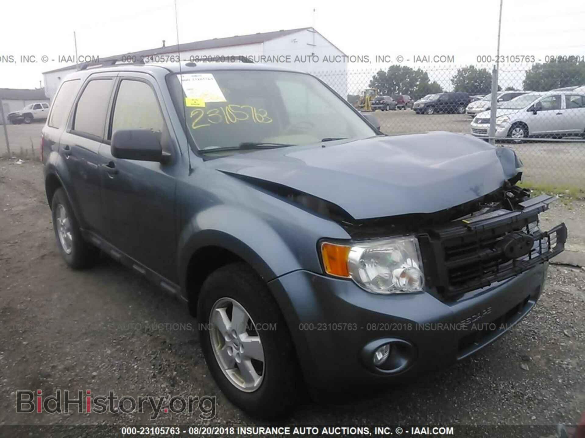 Photo 1FMCU0D74CKB01524 - Ford Escape 2012