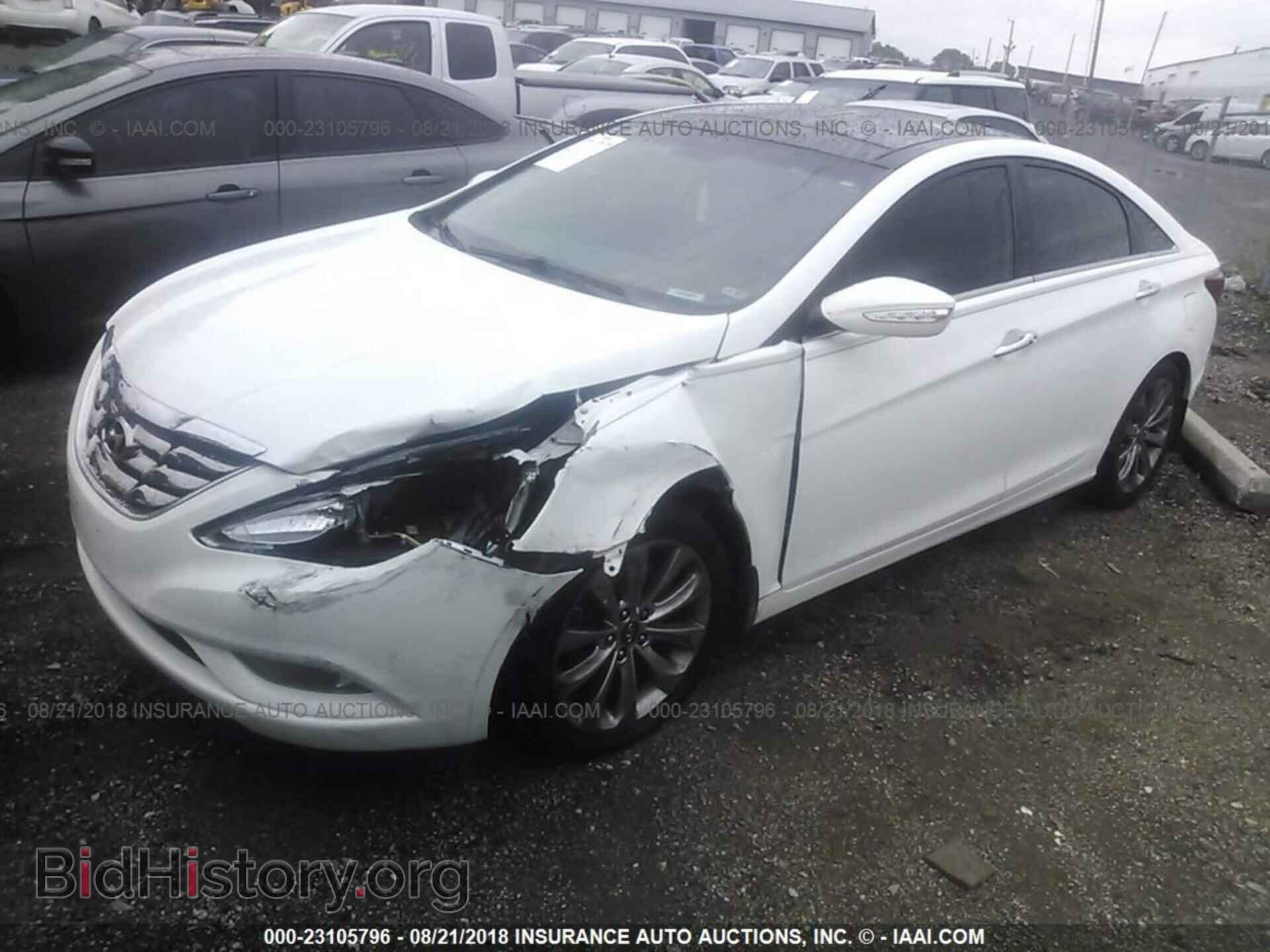 2012 Hyundai Sonata - VIN: 5NPEC4AB3CH392659 - Photo 2