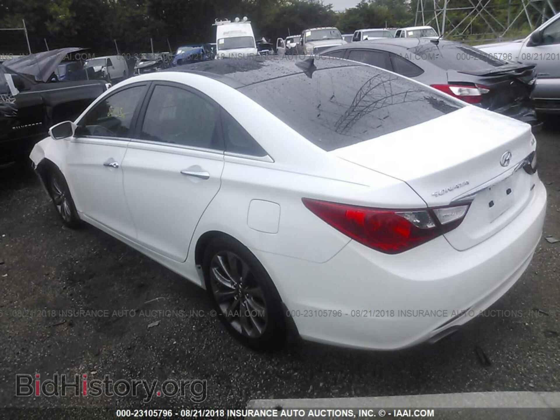 2012 Hyundai Sonata - VIN: 5NPEC4AB3CH392659 - Photo 3
