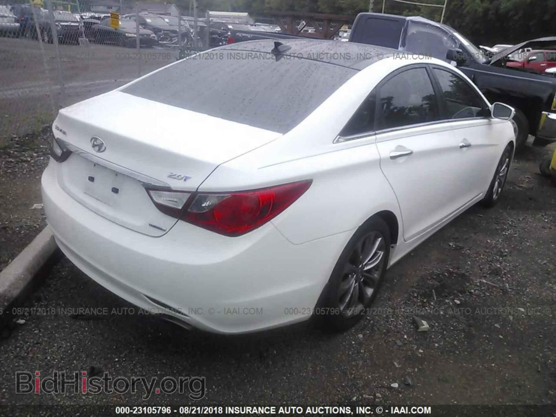 2012 Hyundai Sonata - VIN: 5NPEC4AB3CH392659 - Photo 4
