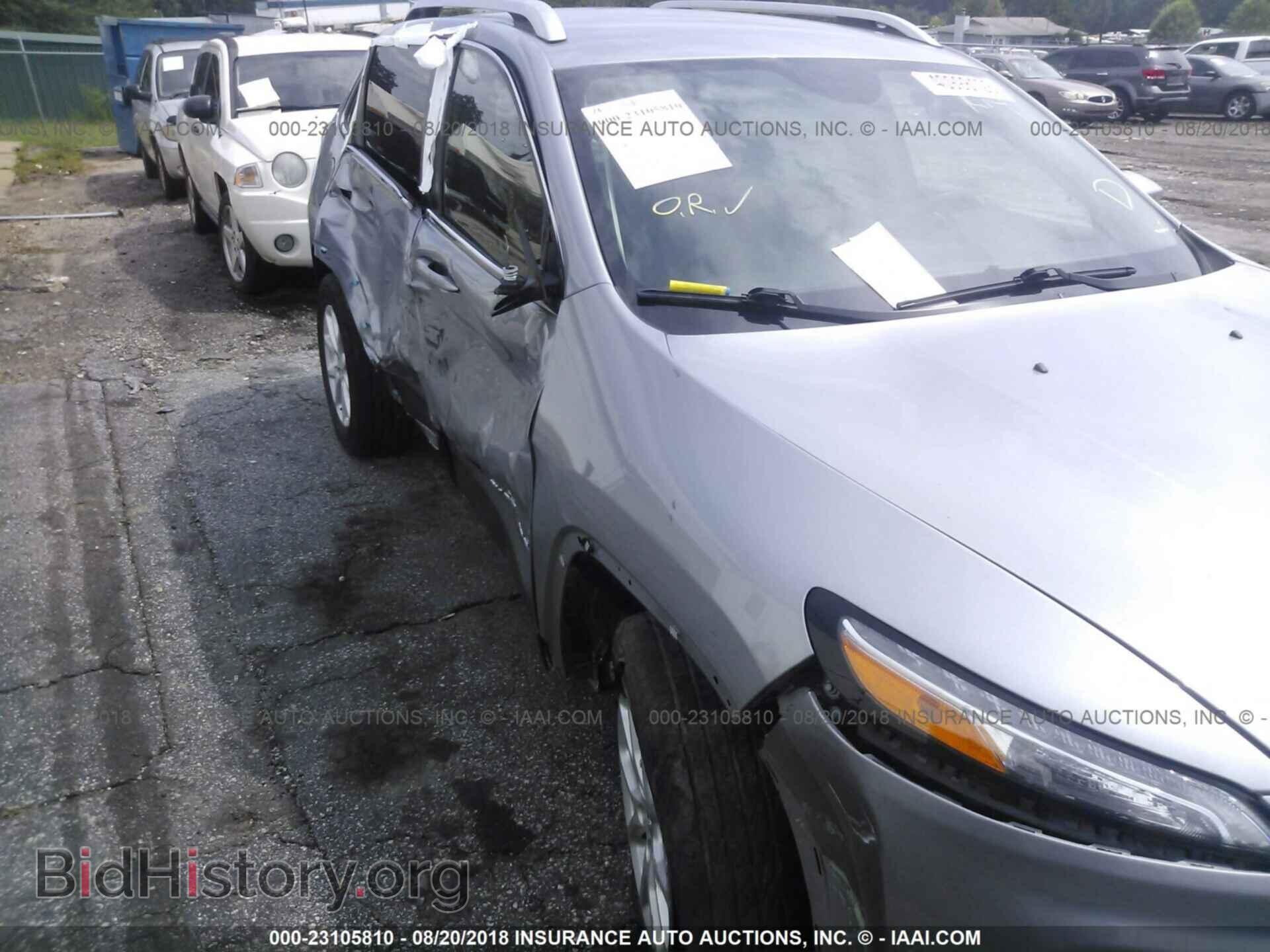 2014 Jeep Cherokee - VIN: 1C4PJMCS5EW147130 - Photo 6