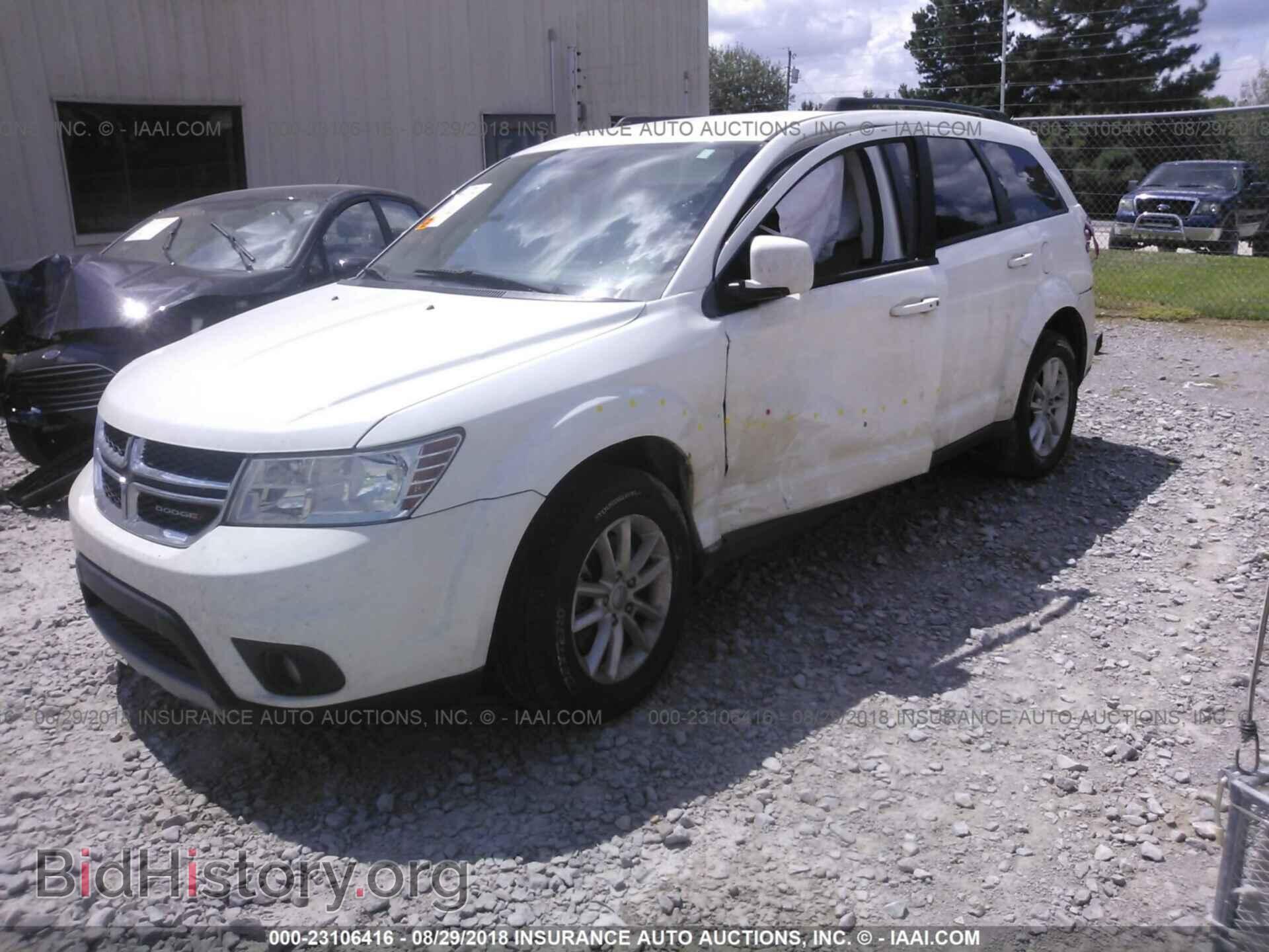 2015 Dodge Journey - VIN: 3C4PDCBG7FT658280 - Photo 2