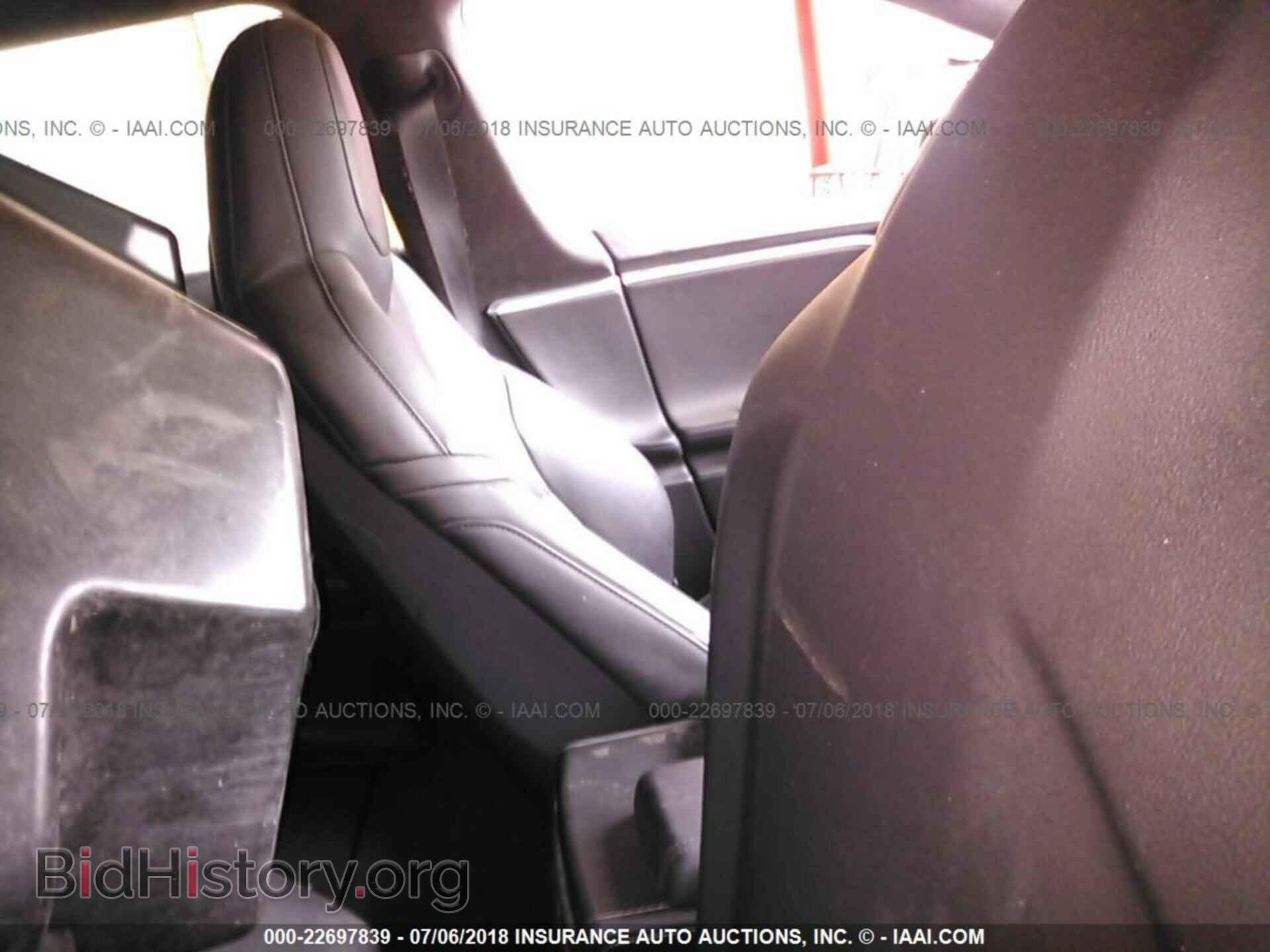 2014 TESLA MODEL S - VIN: 5YJSA1H27EFP63160 - Photo 8