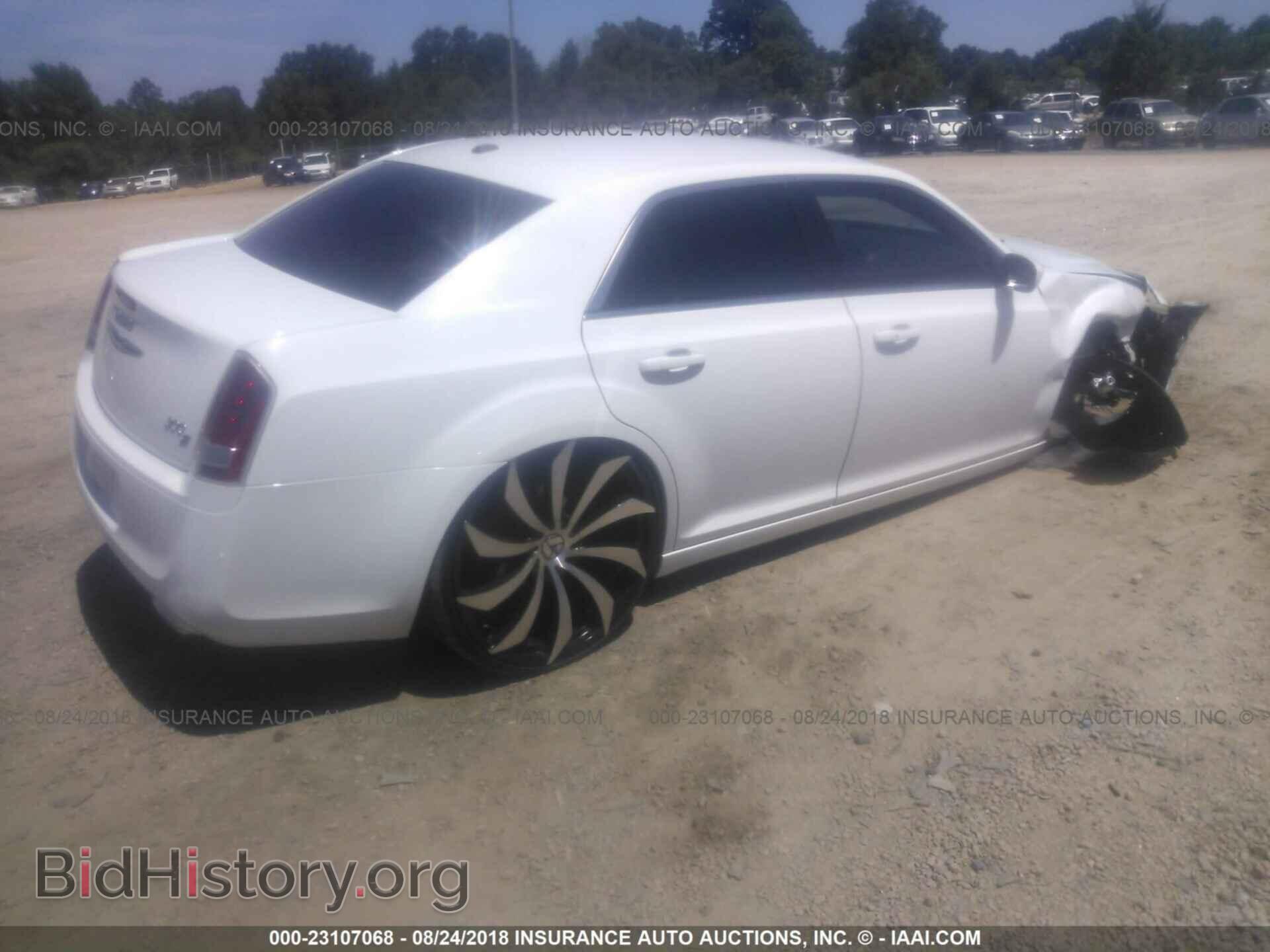 2013 CHRYSLER 300 - VIN: 2C3CCABT6DH712262 - Фото 4