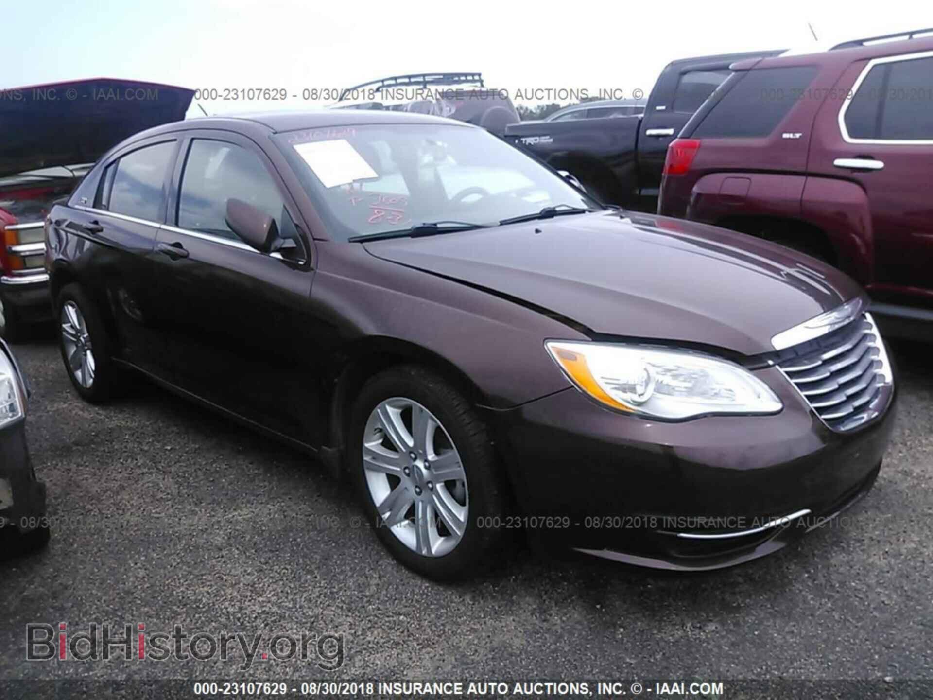 Фотография 1C3CCBBG3CN329054 - Chrysler 200 2012