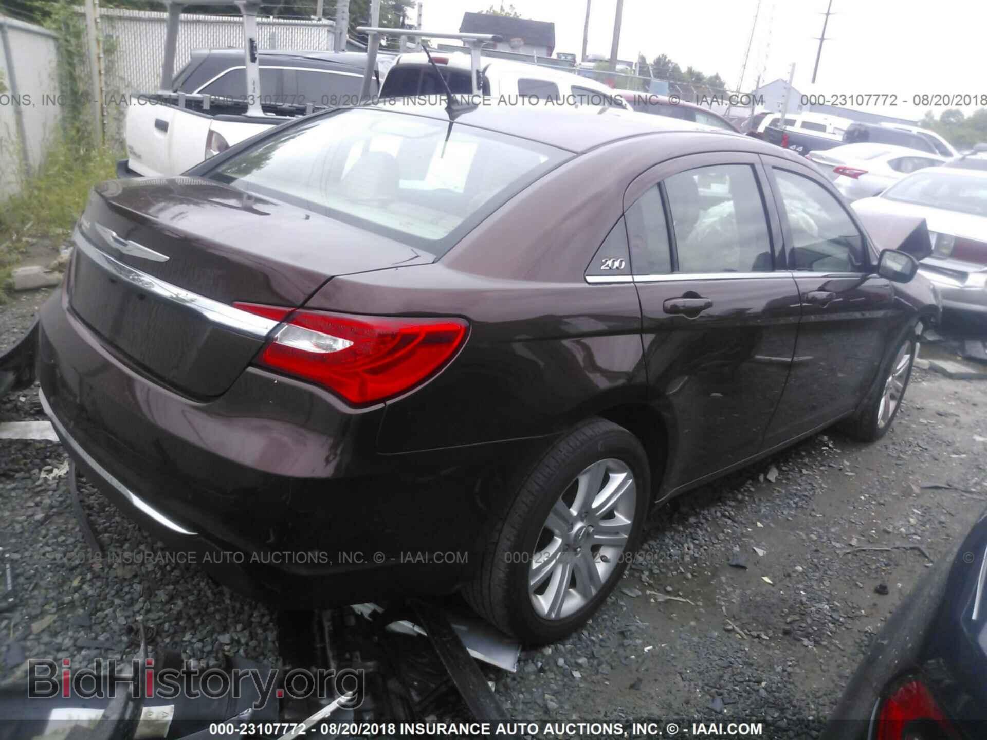 2013 Chrysler 200 - VIN: 1C3CCBBB6DN579670 - Photo 4