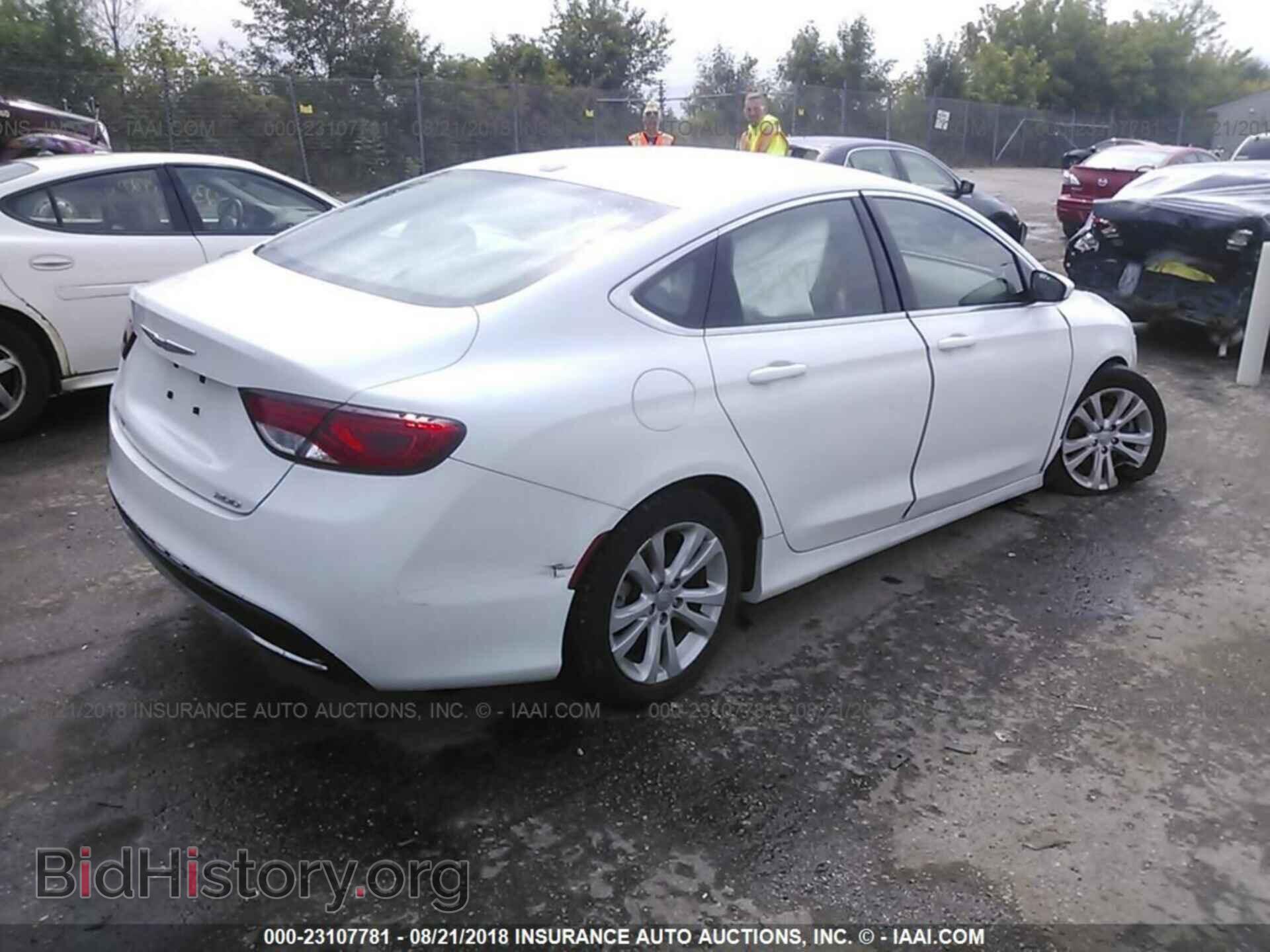 2015 Chrysler 200 - VIN: 1C3CCCAB9FN662424 - Фото 4
