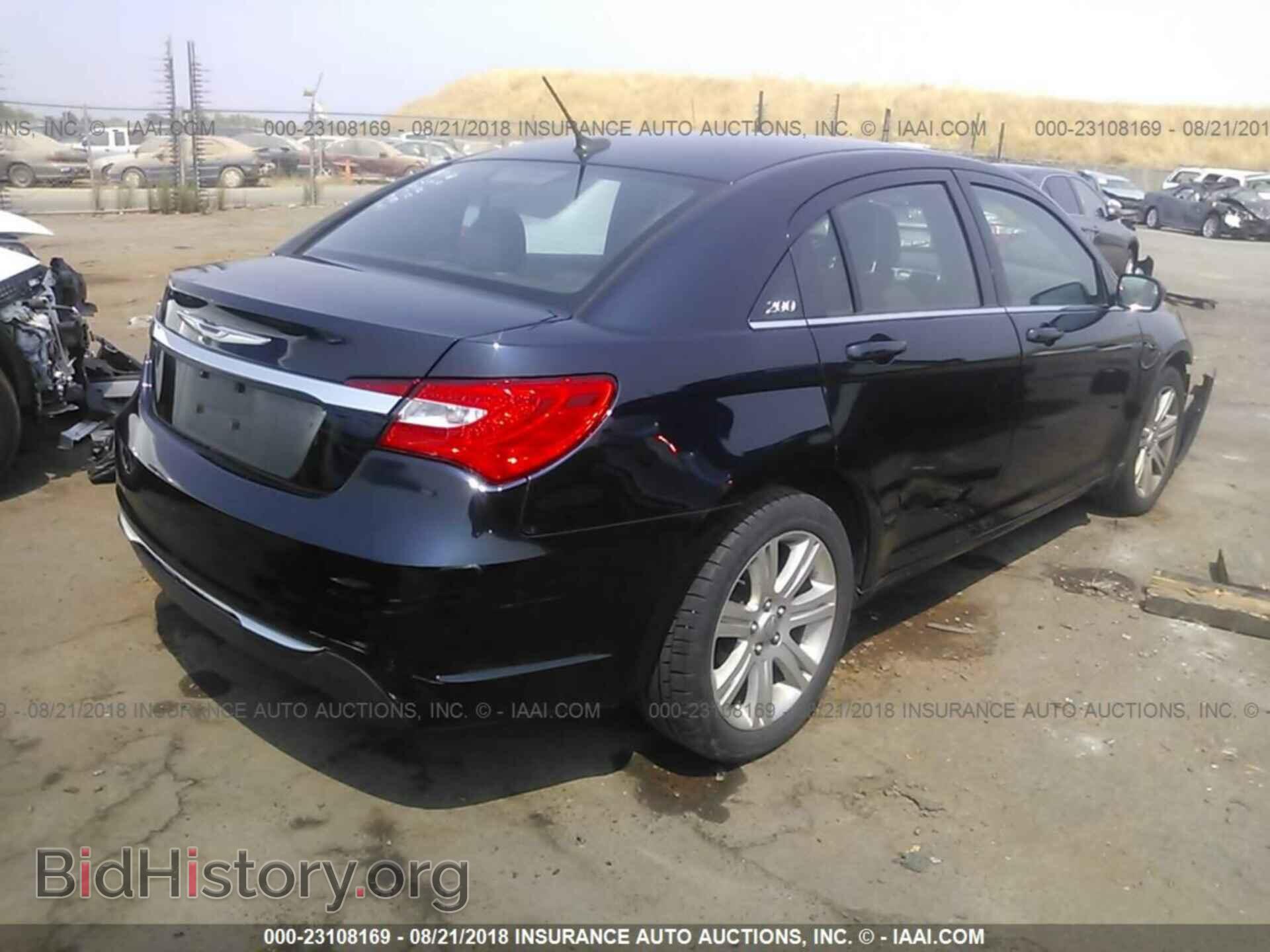 2012 Chrysler 200 - VIN: 1C3CCBBB9CN300324 - Фото 4