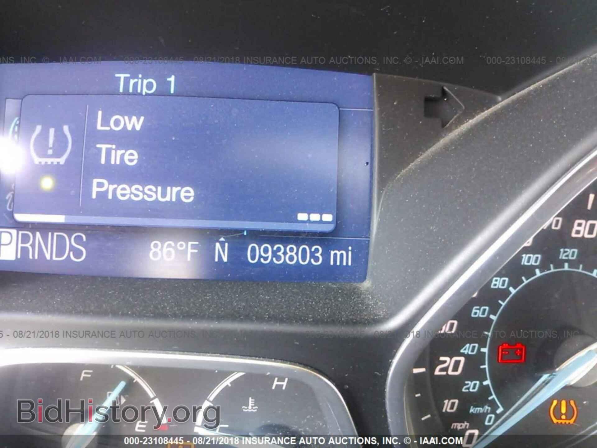 2012 Ford Focus - VIN: 1FAHP3F20CL419564 - Photo 7