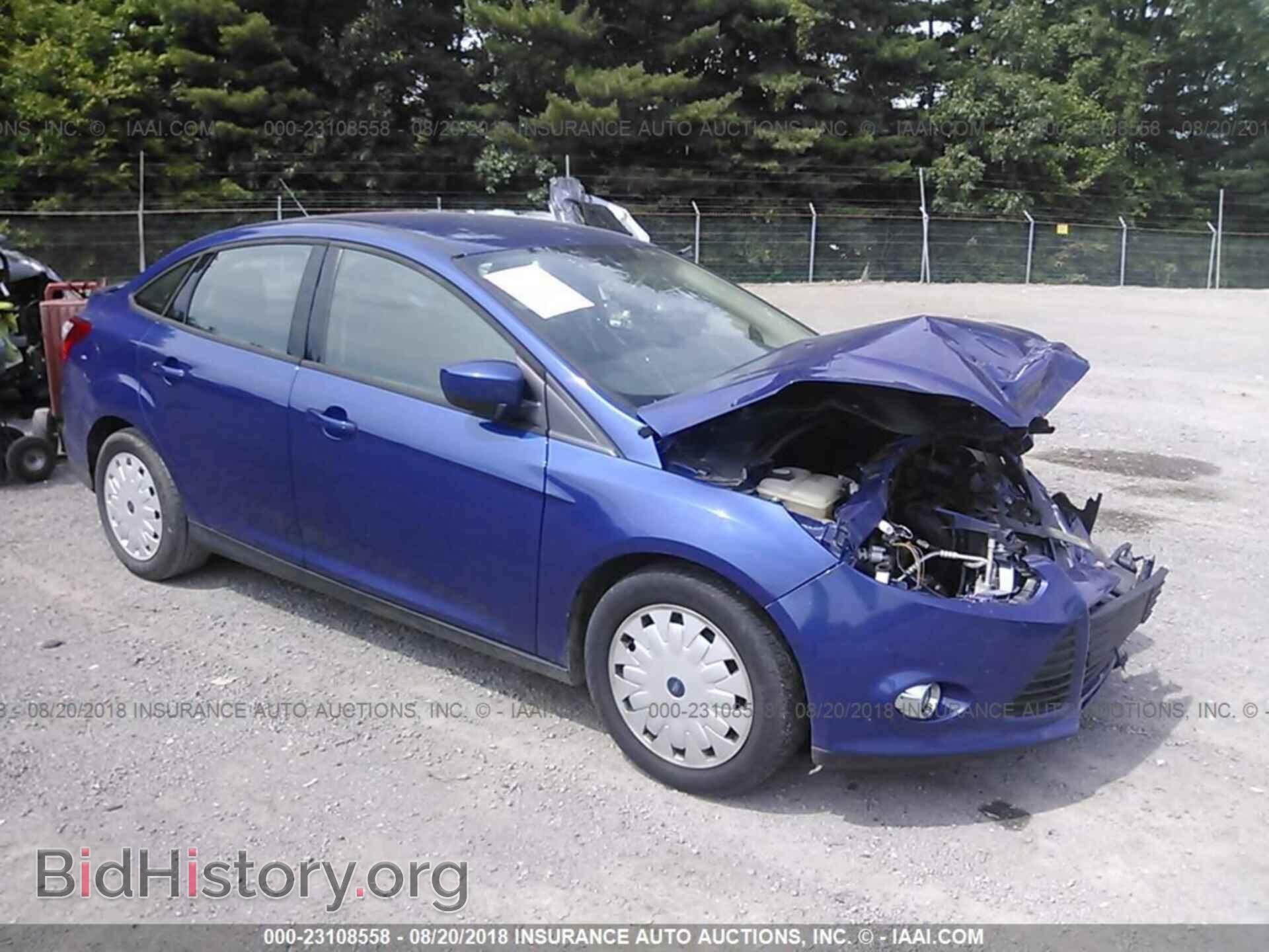 Photo 1FAHP3F28CL361252 - Ford Focus 2012