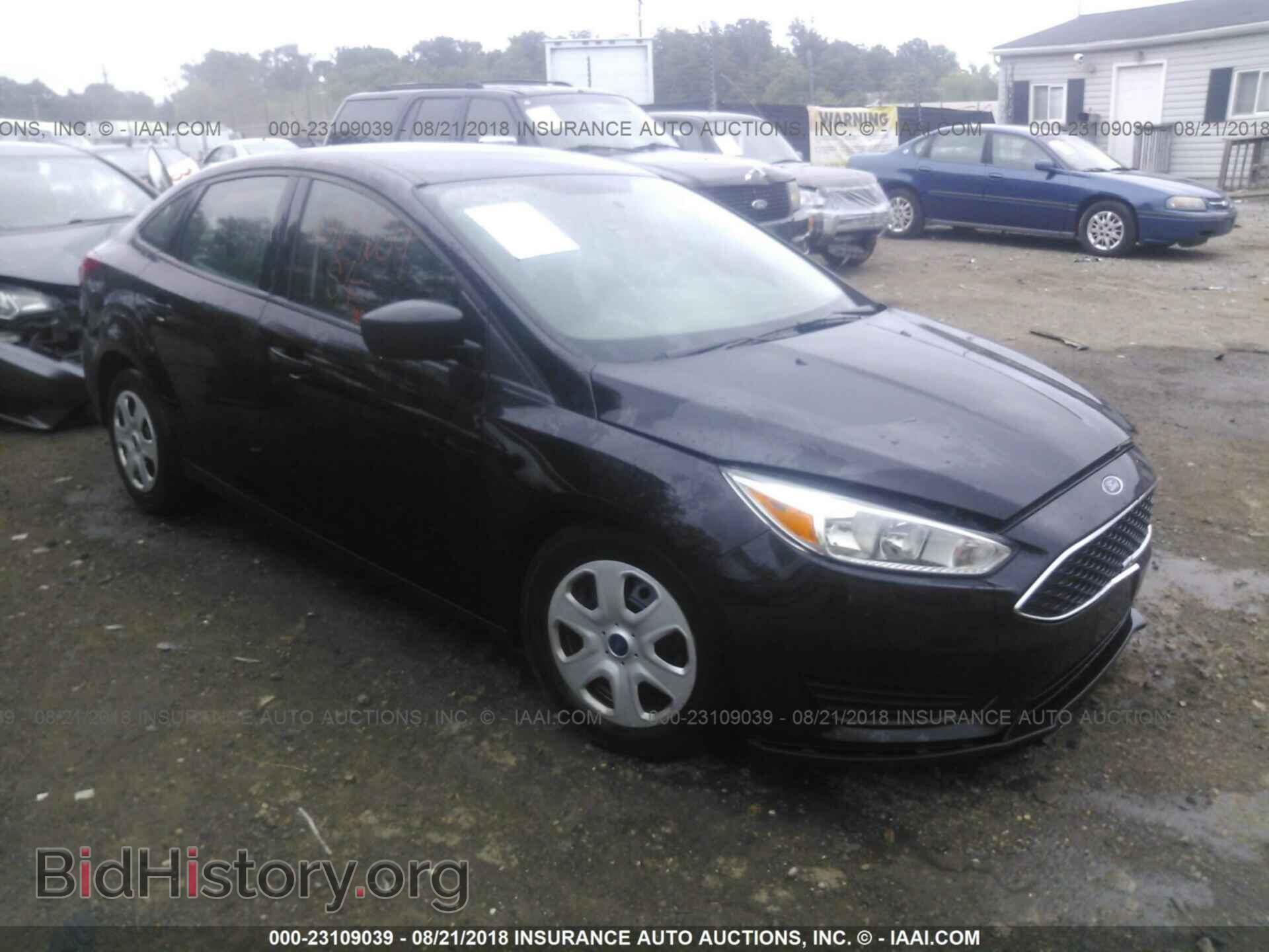 Photo 1FADP3E29GL377384 - Ford Focus 2016