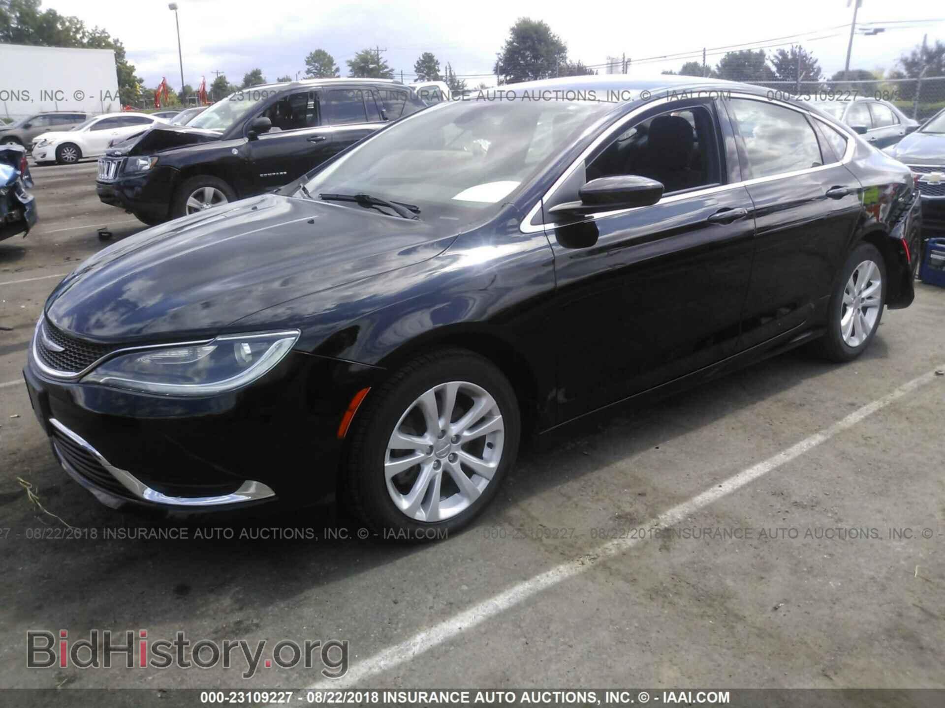 2015 Chrysler 200 - VIN: 1C3CCCAB7FN677567 - Фото 2