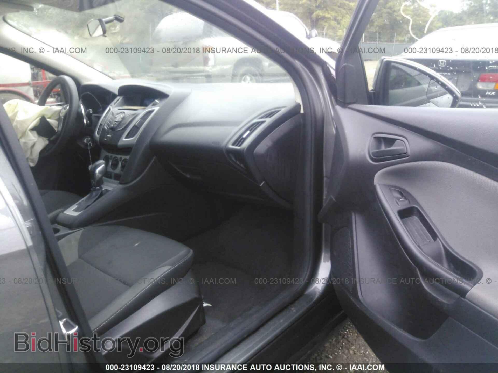 2012 Ford Focus - VIN: 1FAHP3K28CL357319 - Фото 5