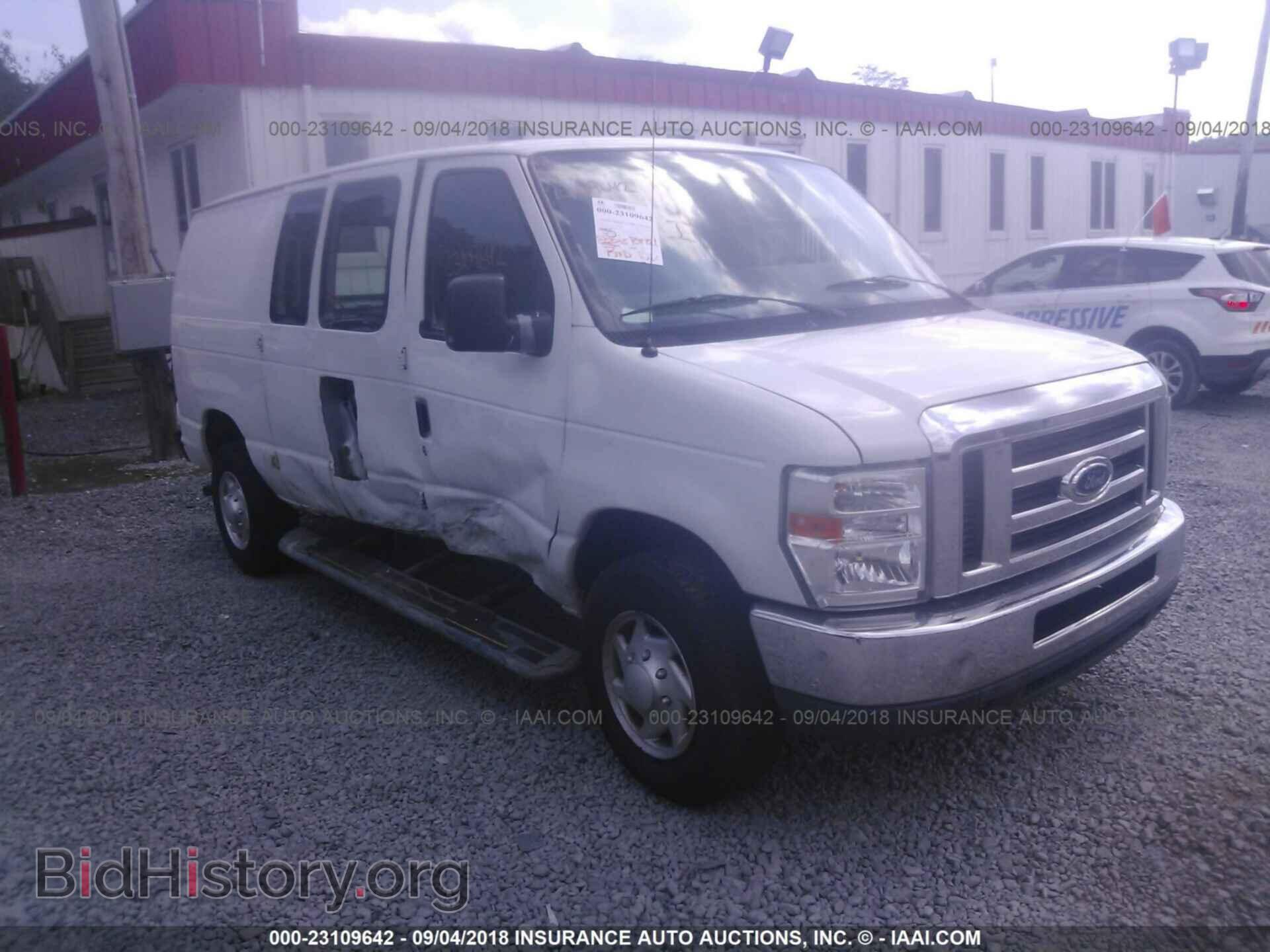 Photo 1FTNE2EW9BDA57583 - Ford Econoline 2011